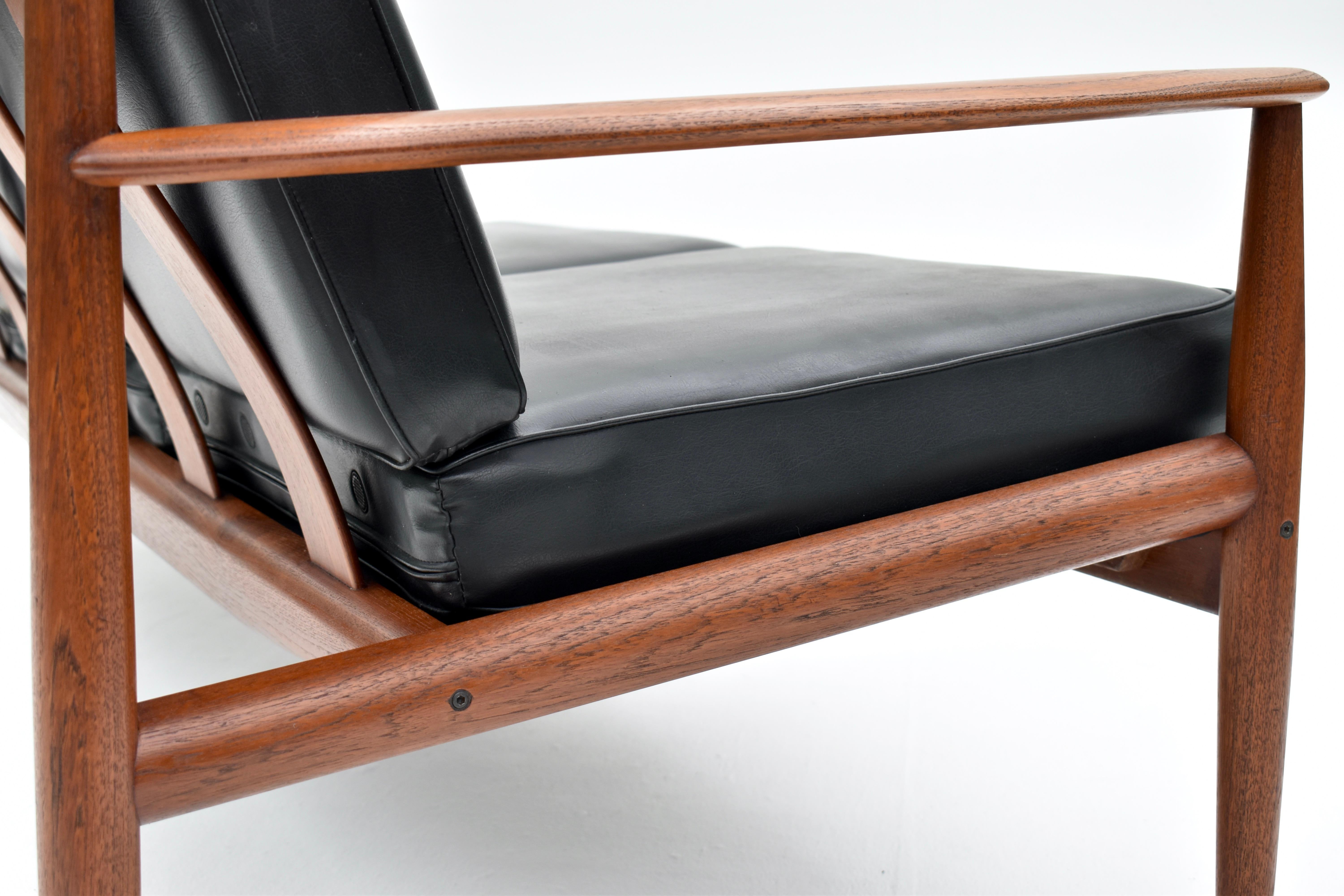Mid Century Danish Grete Jalk Model 128/3 Teak Sofa For France & Son 11