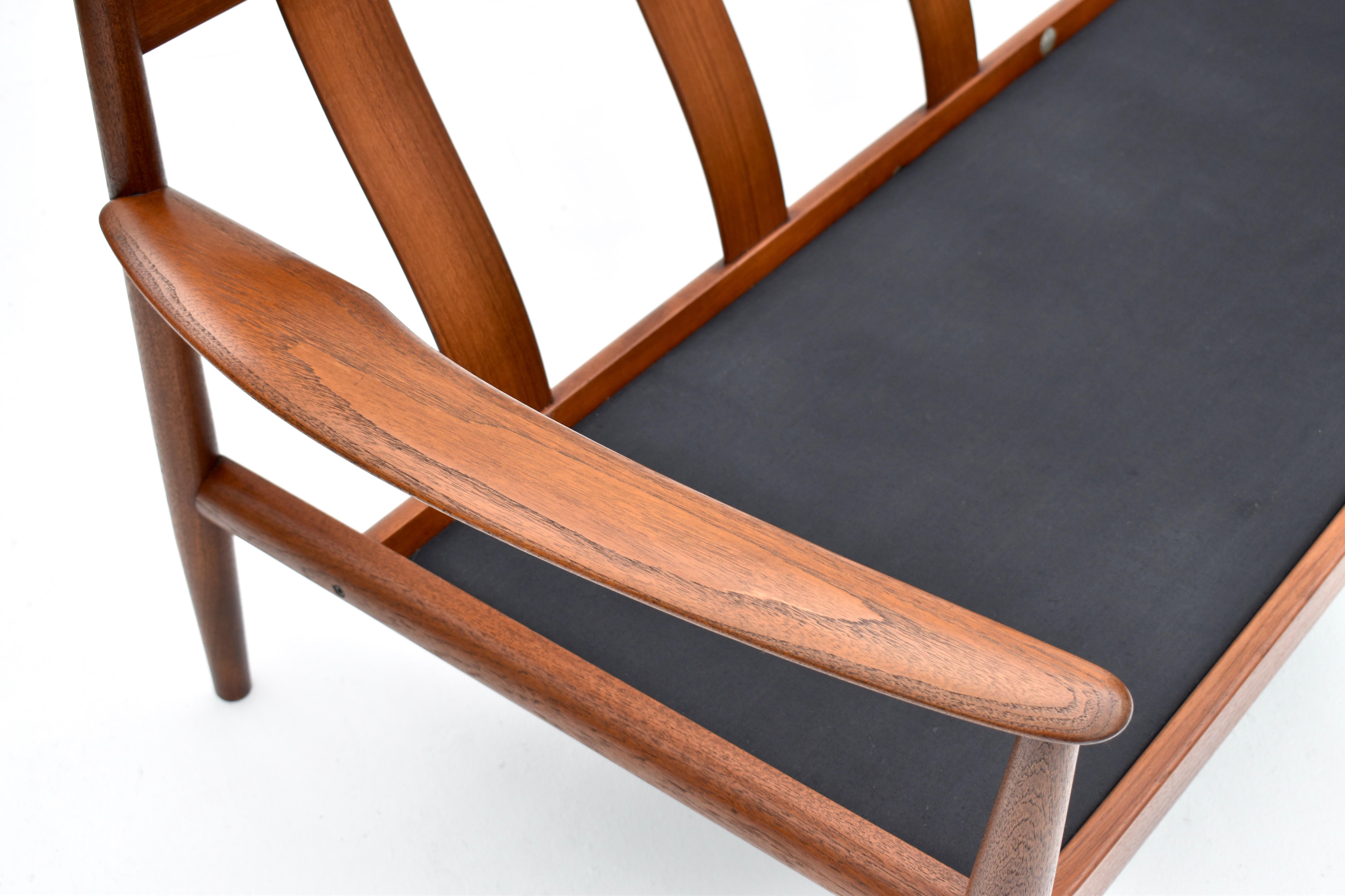 Mid Century Danish Grete Jalk Model 128/3 Teak Sofa For France & Son 15