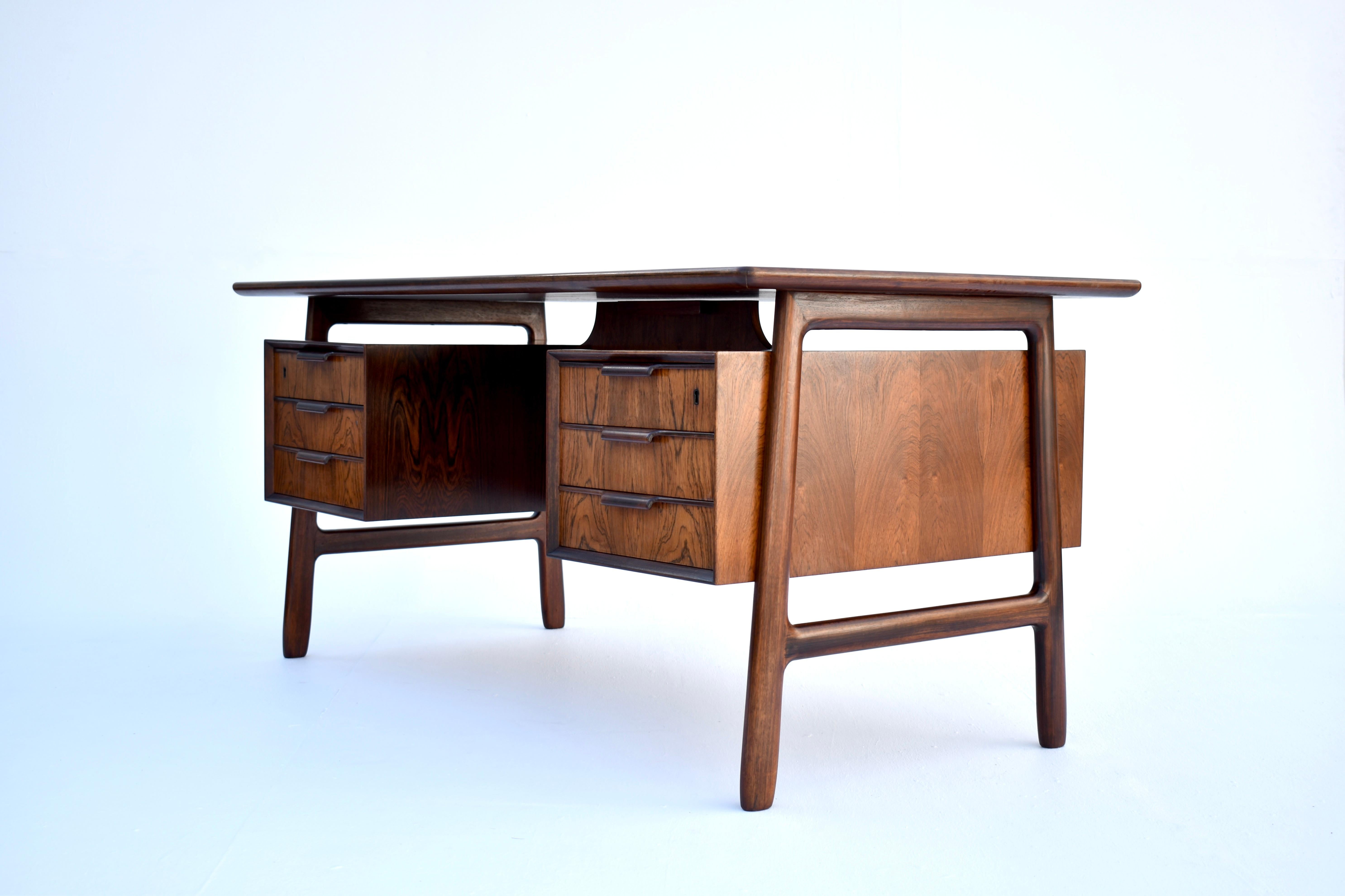 Mid Century Danish Gunni Omann Model 75 Rosewood Desk For Omann Jun Mobelfabrik 4