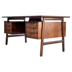 Mid Century Danish Gunni Omann Model 75 Rosewood Desk For Omann Jun Mobelfabrik