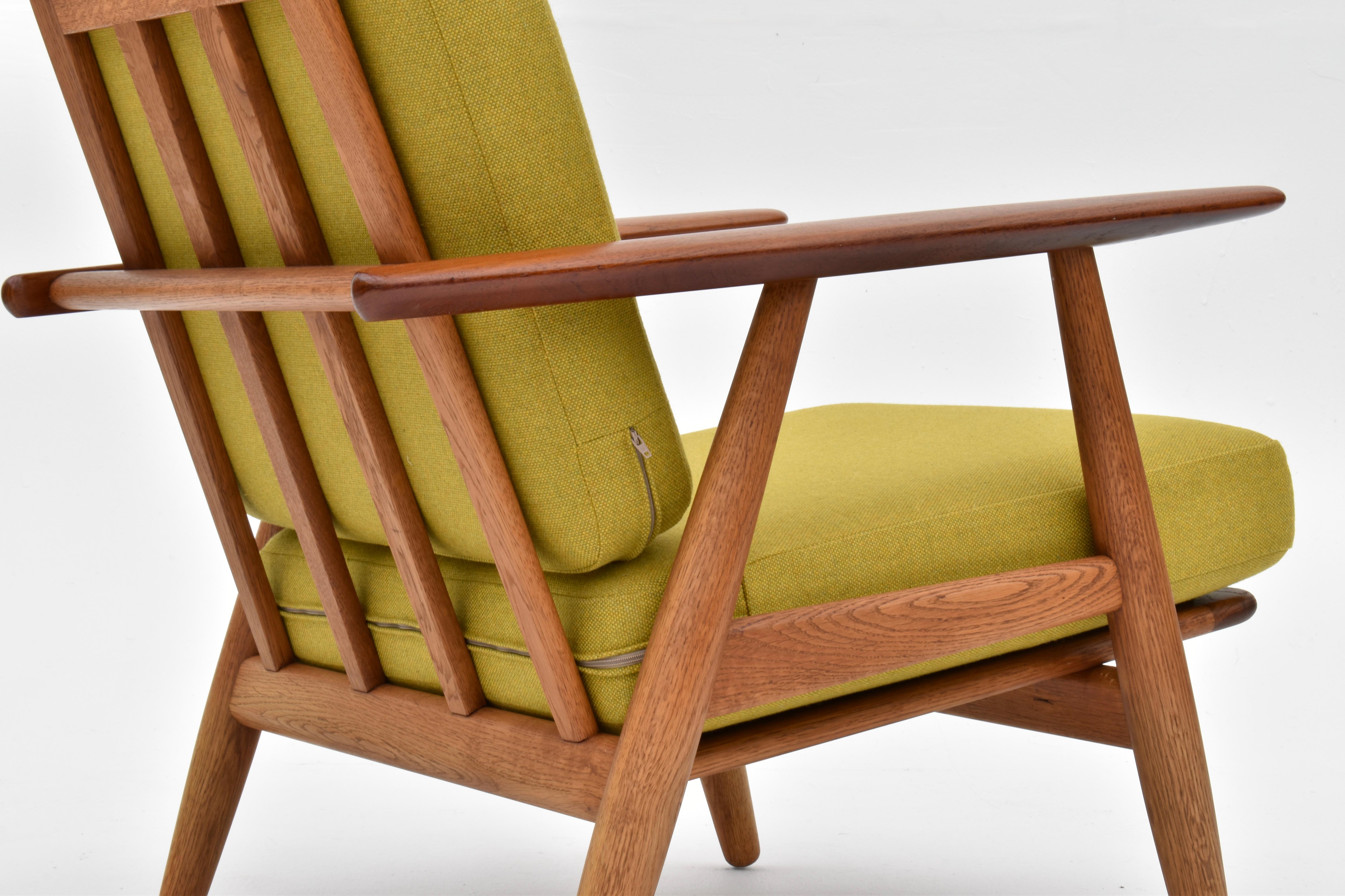 Sedia a sigaro danese del metà secolo Hans Wegner modello GE240 per Getama in vendita 2
