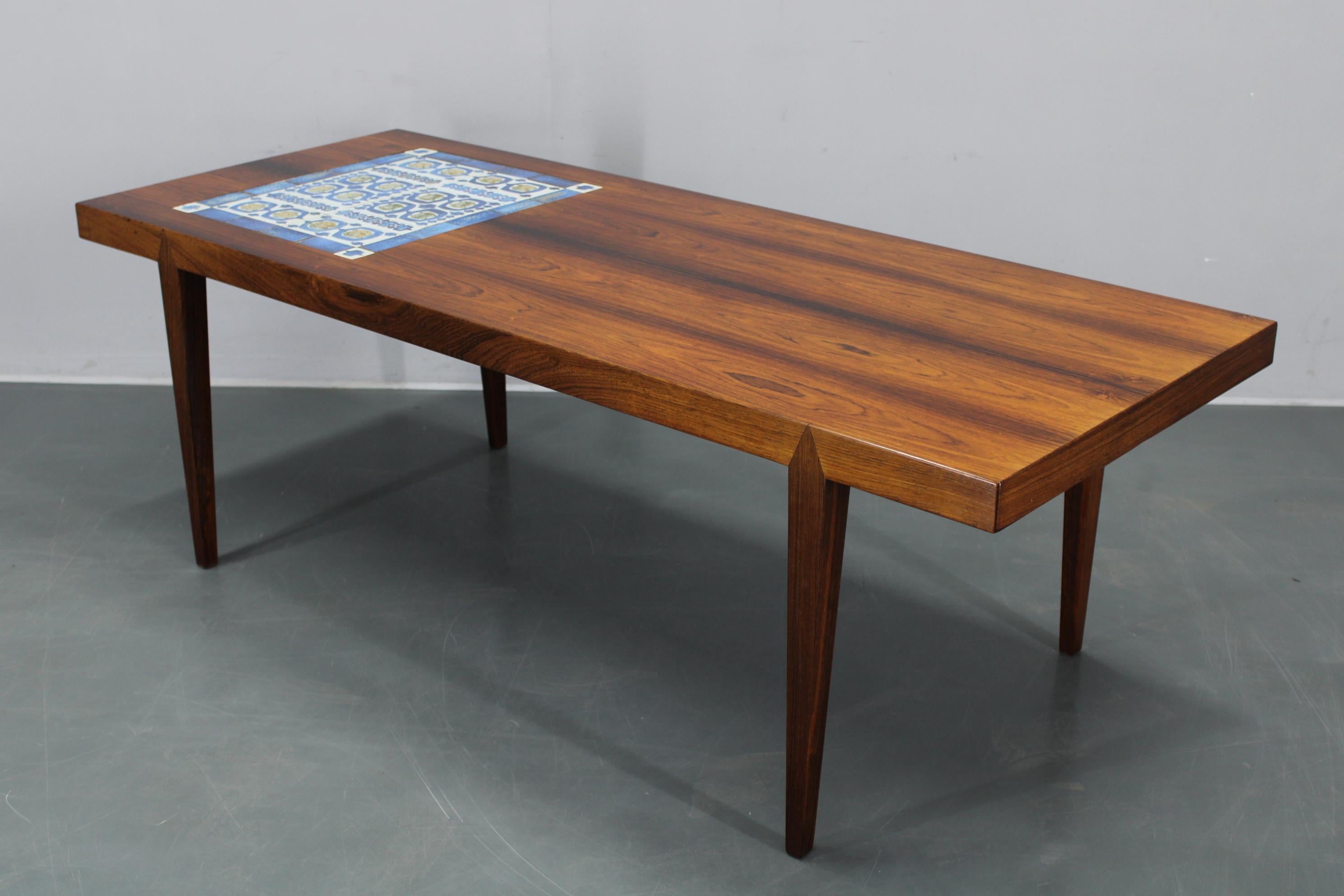 Mid-century Danish Haslev Mobelsnedkeri Coffee Table, Ceramic Tile Inlay, 1960s For Sale 3