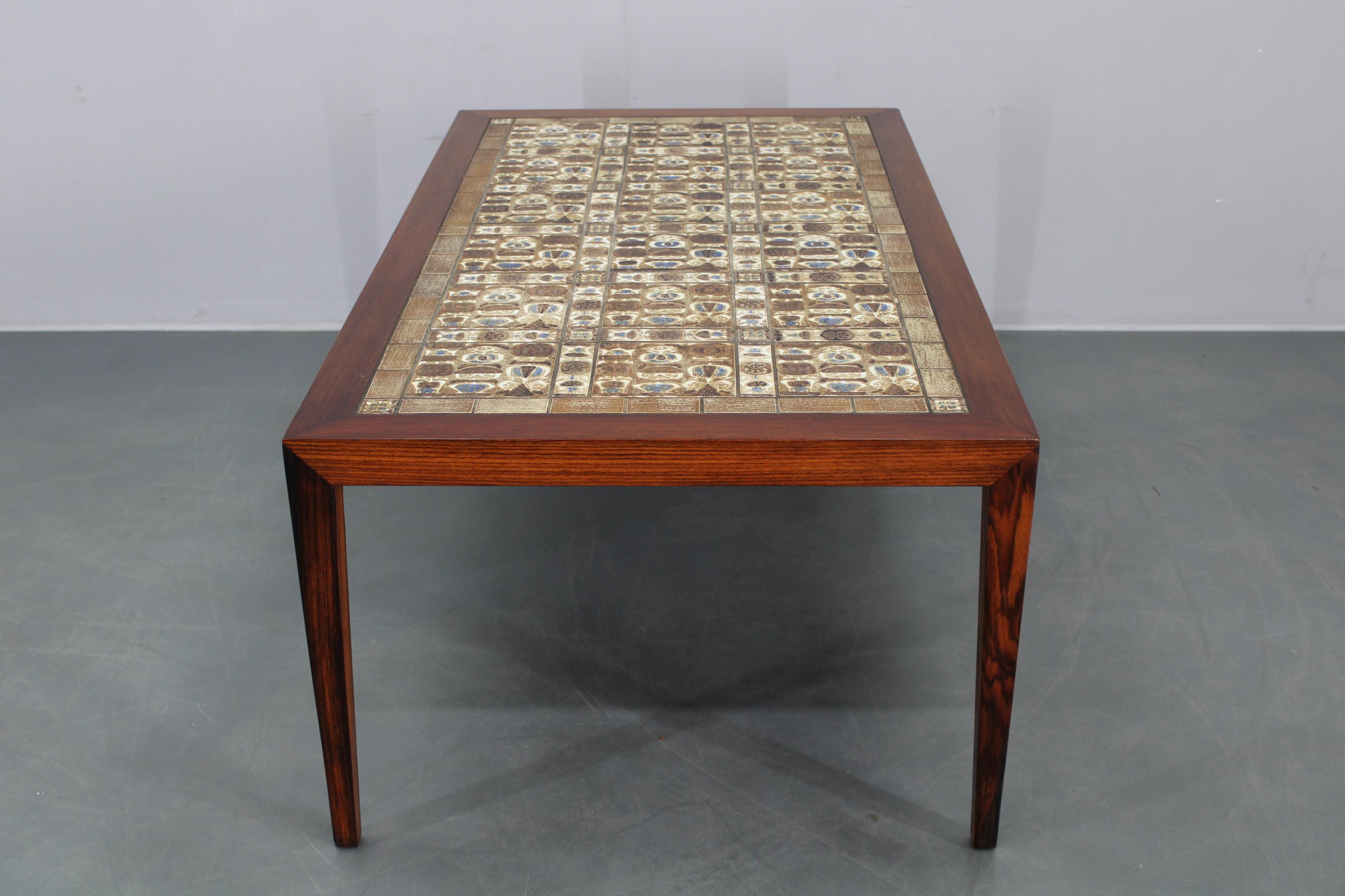 Mid-century Danish Haslev Mobelsnedkeri Coffee Table with Royal Copenhagen Ceram For Sale 6