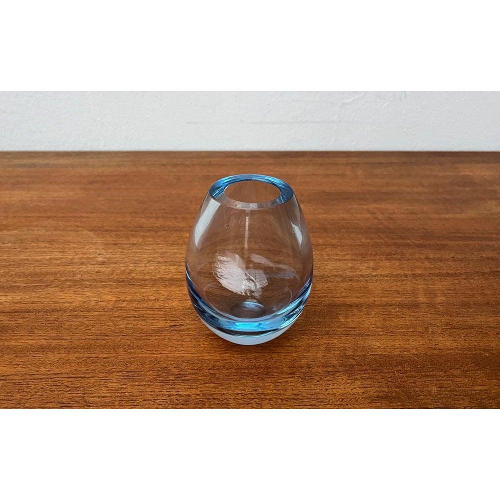 Vaso in vetro danese di metà secolo della serie Hellas di Per Lütken per Holmegaard, anni '60, in ottime condizioni. Progettato tra il 1960 e il 1969 Questo pezzo ha un marchio di attribuzione.

Informazioni aggiuntive:
Materiali: Vetro
Stile:
