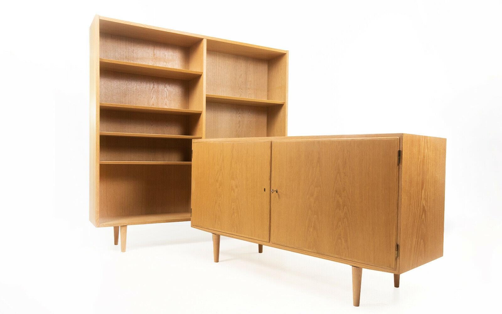 20th Century Mid Century Danish Hundevad Blonde Oak Bookcase & Sideboard Set, 1970s