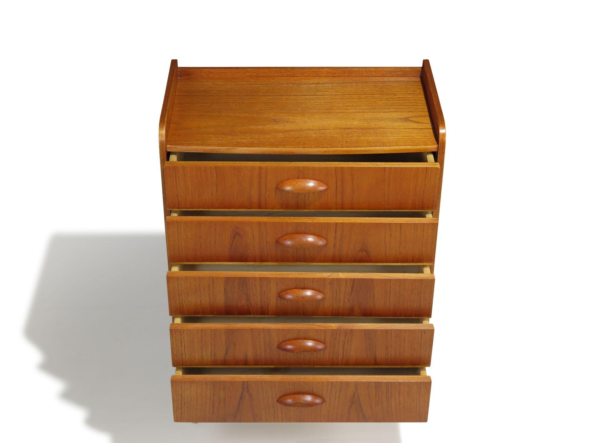 Oiled Mid-century Danish Kai Kristiansen Teak Entry Chest or Nightstand For Sale