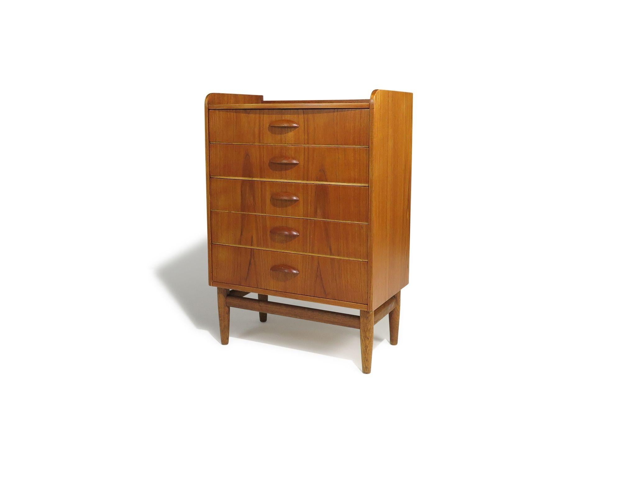20th Century Mid-century Danish Kai Kristiansen Teak Entry Chest or Nightstand For Sale
