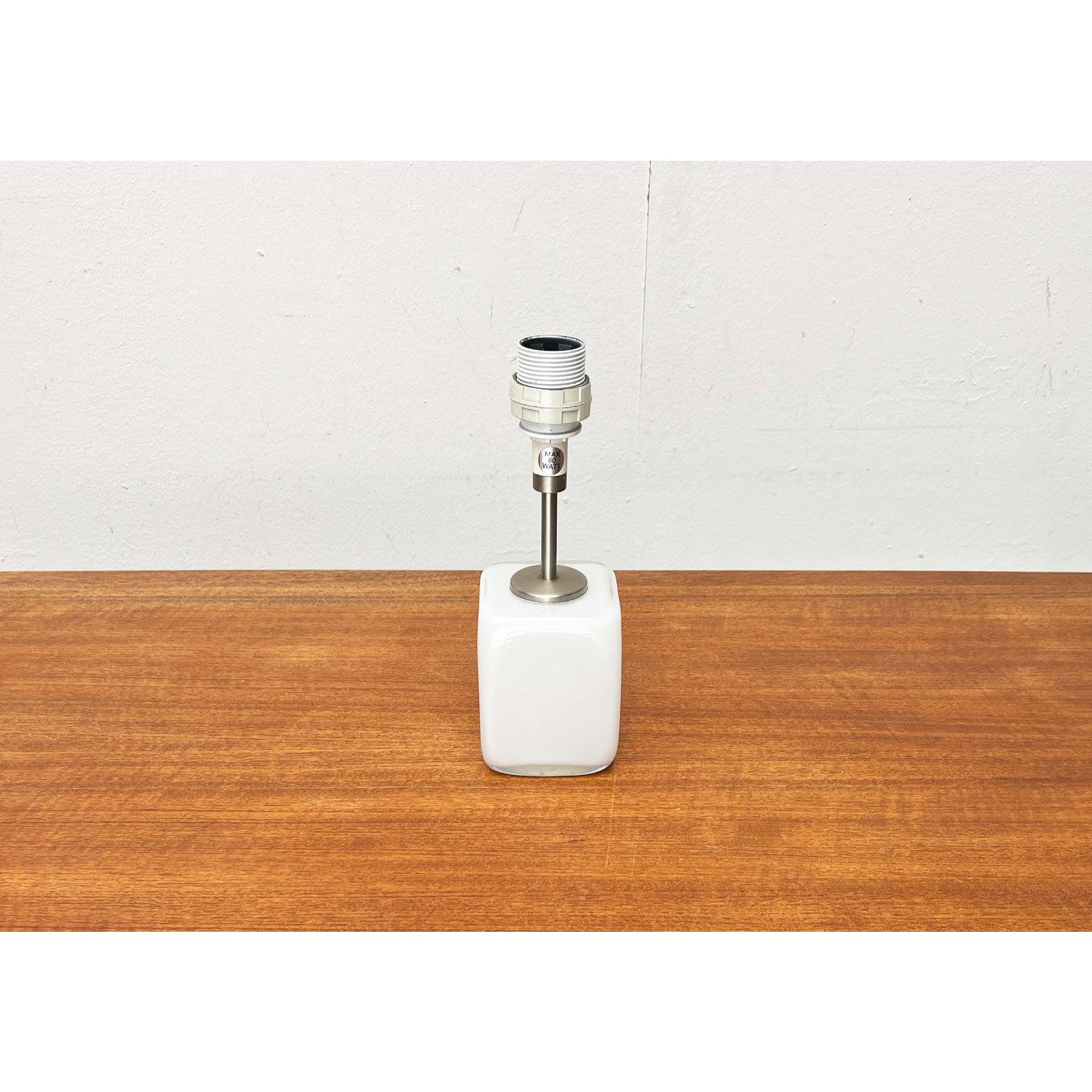Lámpara de sobremesa danesa de cristal Kubus de mediados de siglo, Per Lütken para Holmegaard, años 60 en venta 4