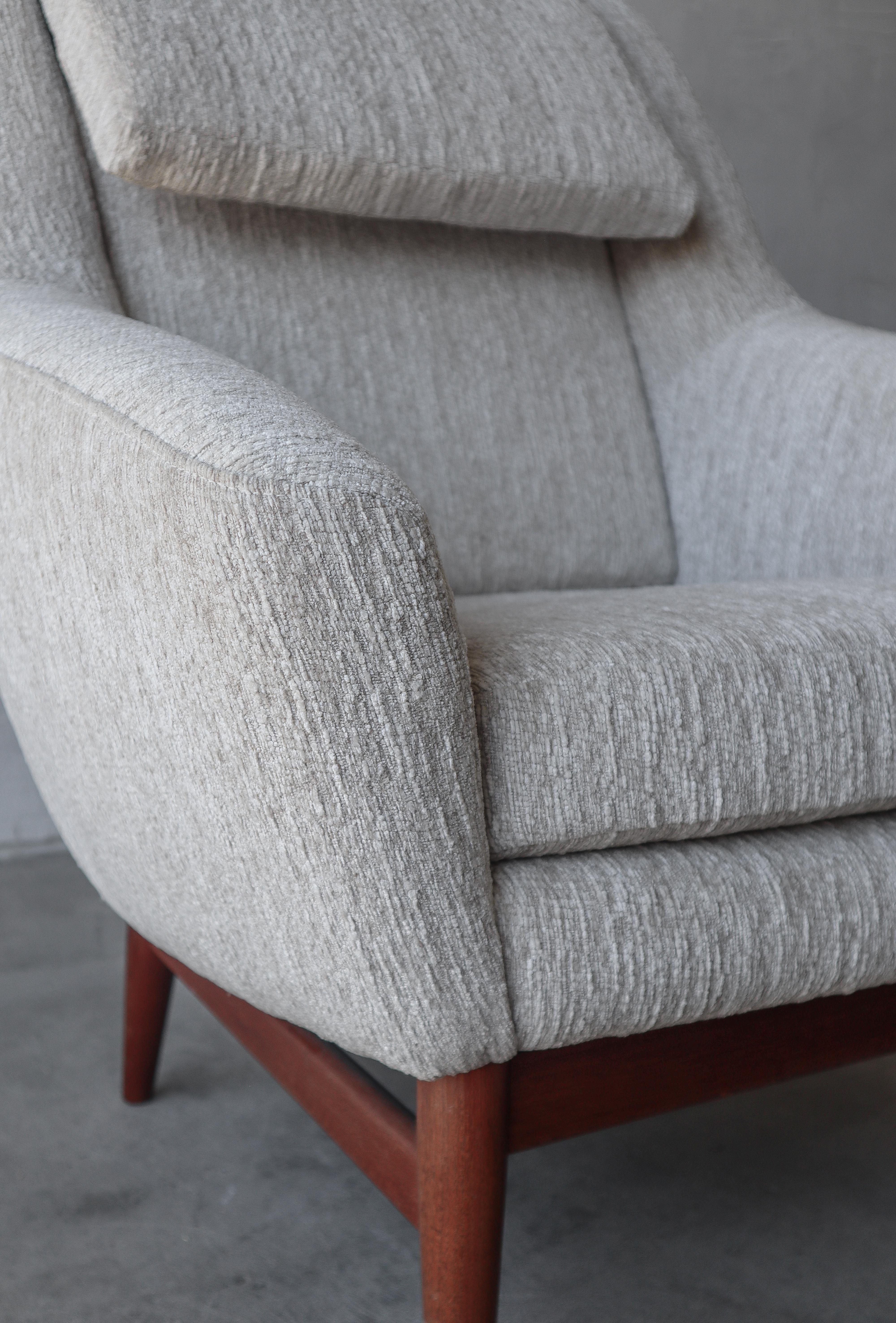 20th Century Mid-Century Danish Lounge Chair