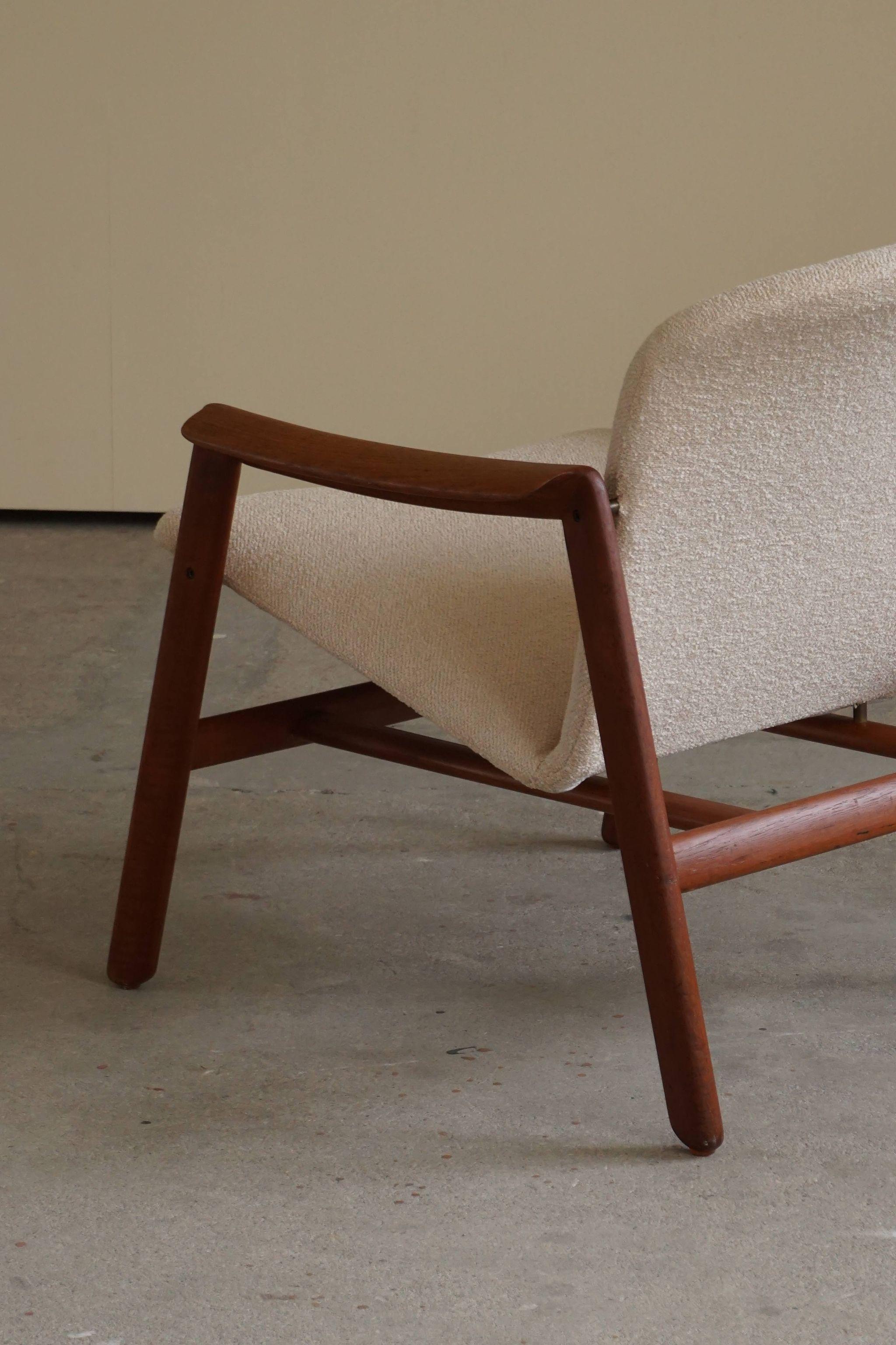 Mid Century Danish Lounge Chair in Teak and Bouclé, Finn Juhl Style, 1960s 13