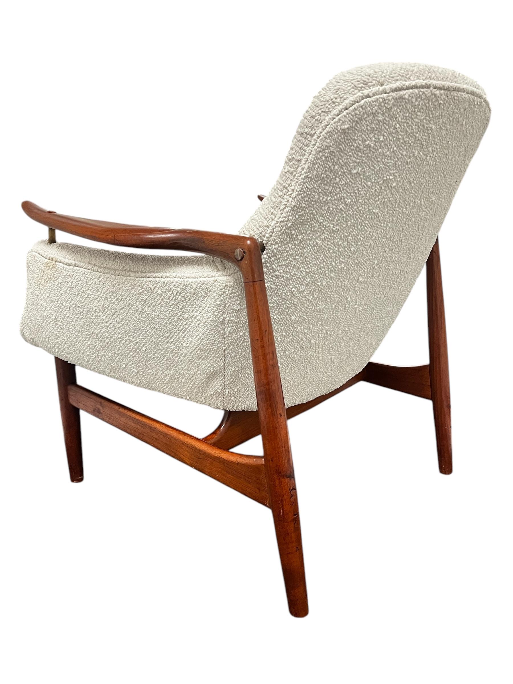 Teak Mid-Century Danish Lounge Chair in the Style of Finn Juhl NV-53 for Niels Vodder