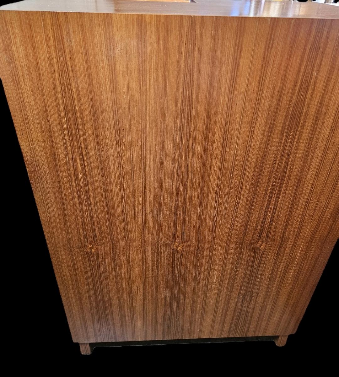 Mid Century Danish Magic Box Teak Desk In Good Condition For Sale In Waxahachie, TX