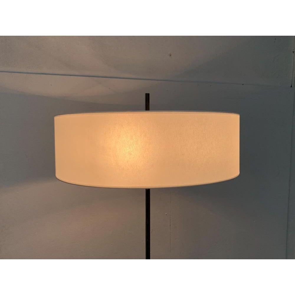 Mid-Century moderno Lampada da terra minimalista danese di metà secolo, anni '60 in vendita