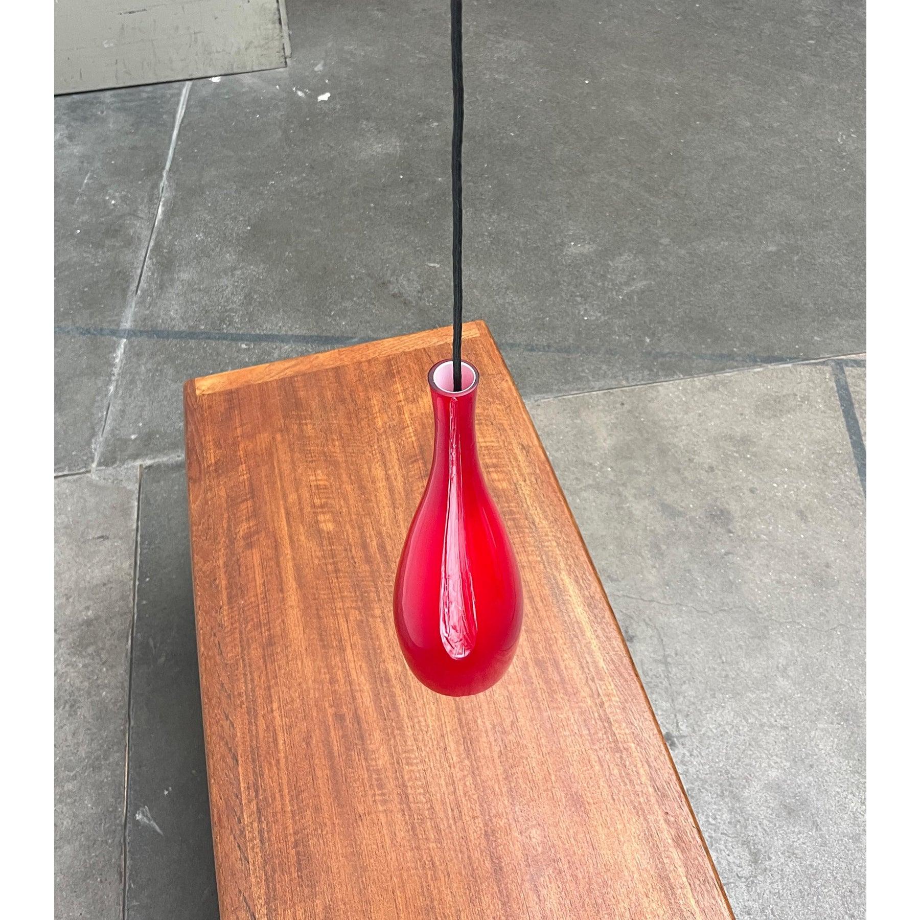 Lampe suspendue danoise modèle Bang en verre du milieu du siècle dernier par Jacob E. Bang, années 1960 en vente 2