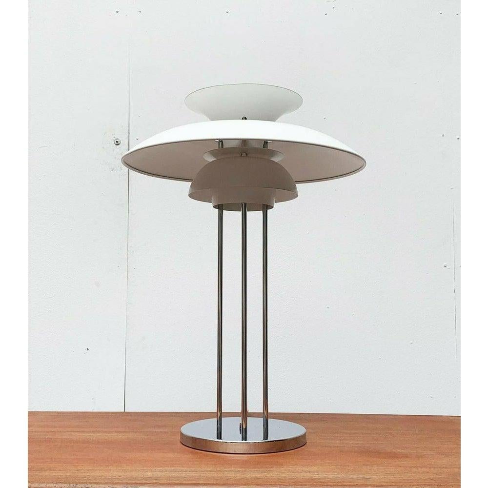 Dänische Mid-Century-Tischlampe Modell PH 5 von Poul Henningsen, 1960er Jahre im Angebot 4