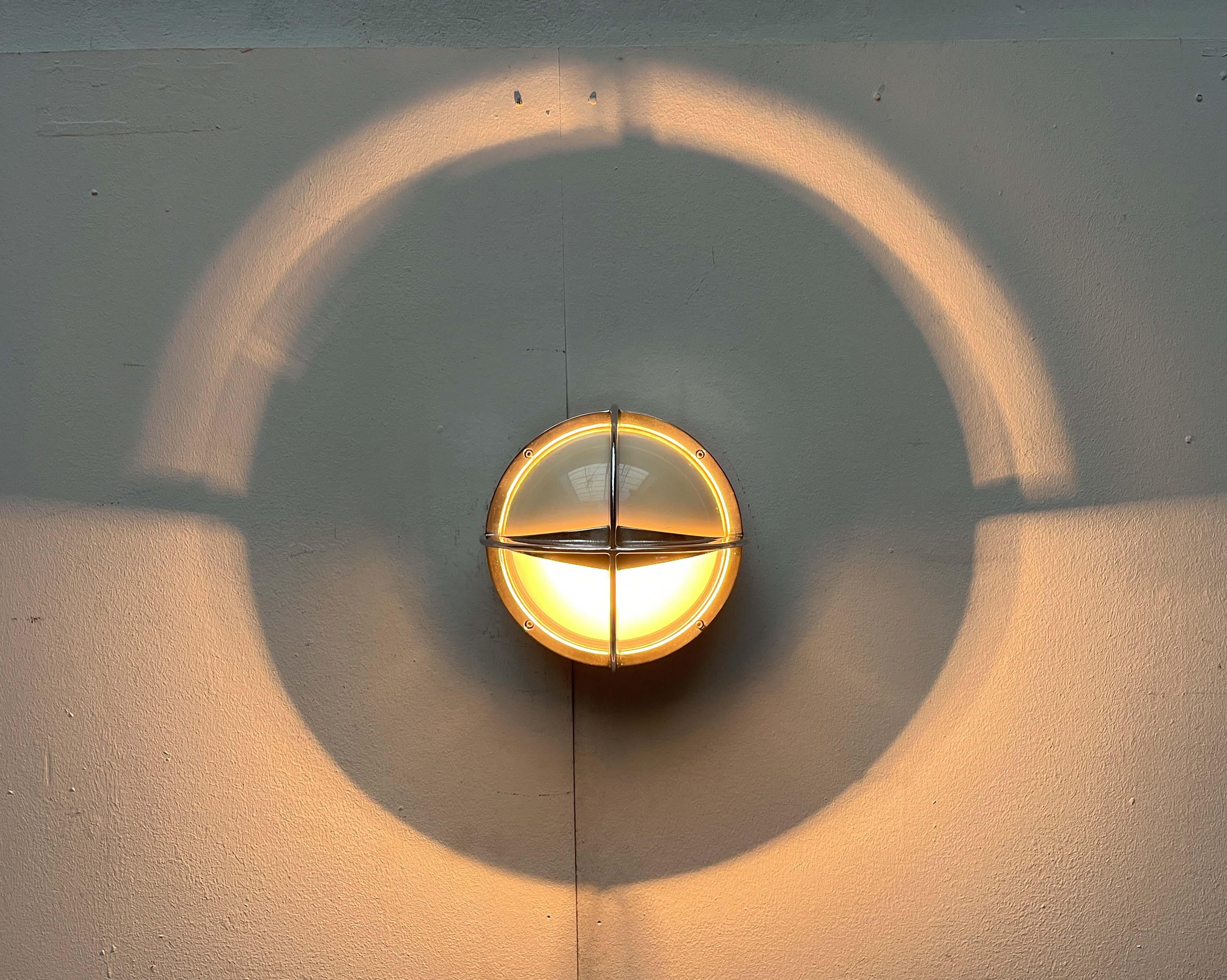 Lámpara de pared de metal para exteriores modelo Pirat, danesa de mediados de siglo, para Nordisk Solar, años 60 en venta 6