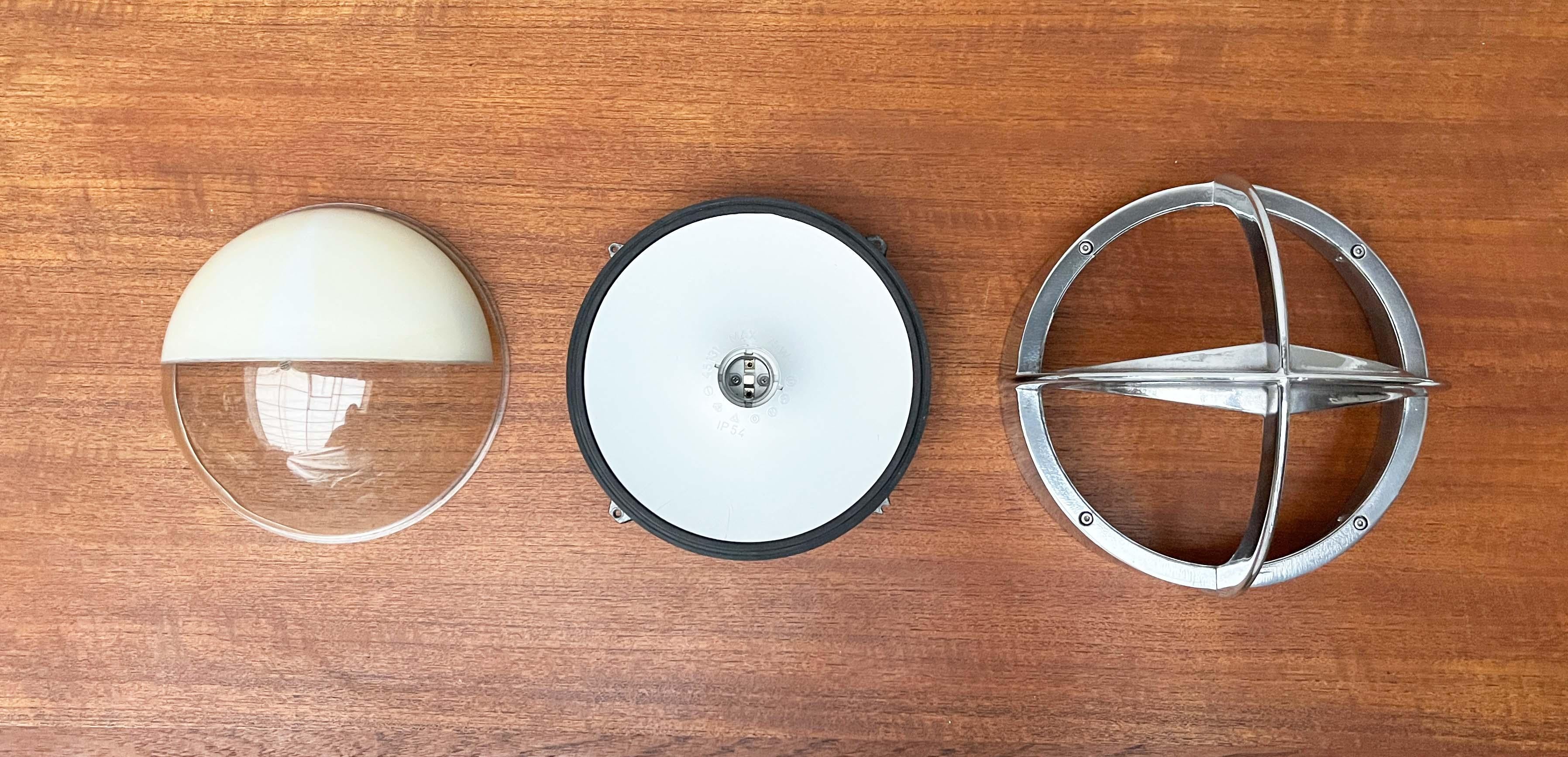 Lámpara de pared de metal para exteriores modelo Pirat, danesa de mediados de siglo, para Nordisk Solar, años 60 en venta 8