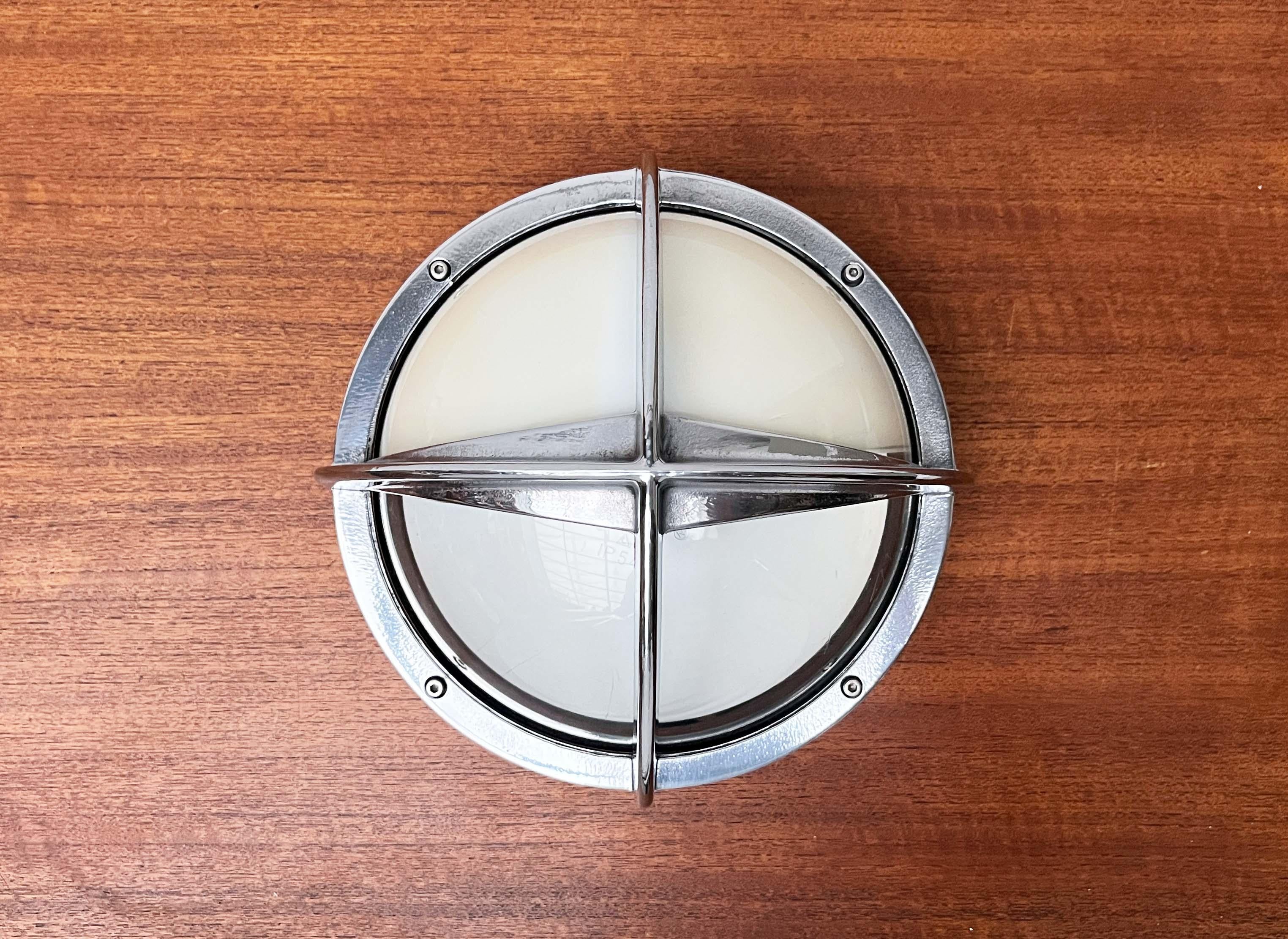 Lámpara de pared de metal para exteriores modelo Pirat, danesa de mediados de siglo, para Nordisk Solar, años 60 Moderno de mediados de siglo en venta