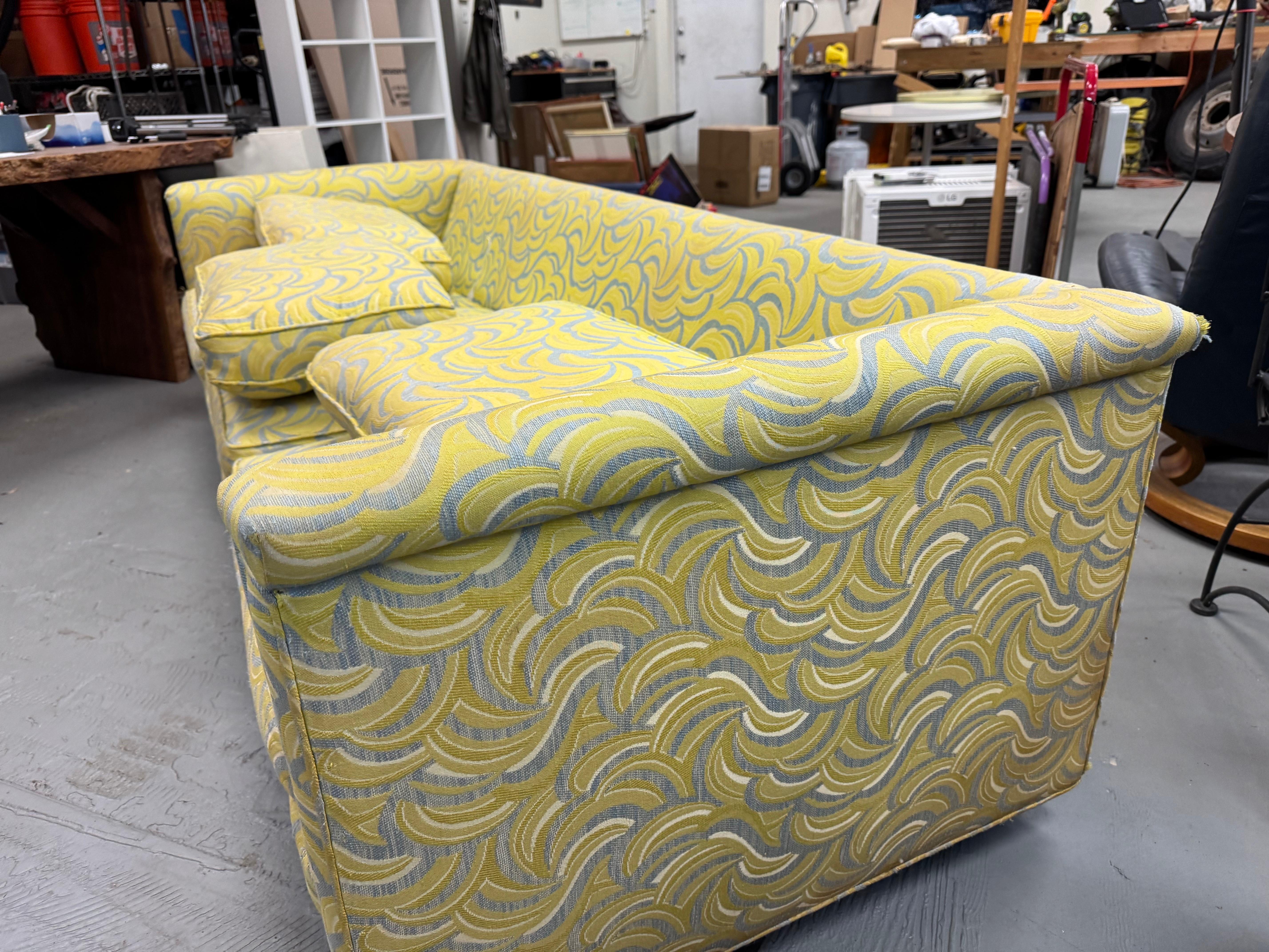 Tissu d'ameublement Canapé danois moderne mi-siècle des années 1970 en vente