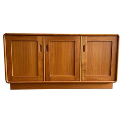 Vintage Mid Century Danish Modern 3 Door Teak Credenza Rounded Corners 6 Shelves