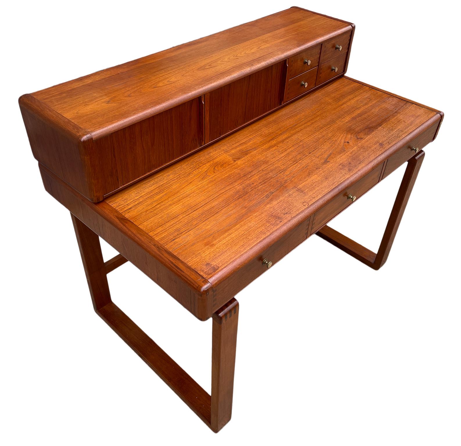 Singaporean Mid Century Danish Modern 3 Drawer Teak Desk with Top Organizer D Scan