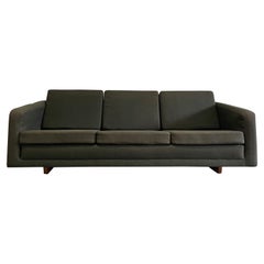 Mid Century Danish Modern 3 Seat 205 Sofa by Børge Mogensen Sofa Green