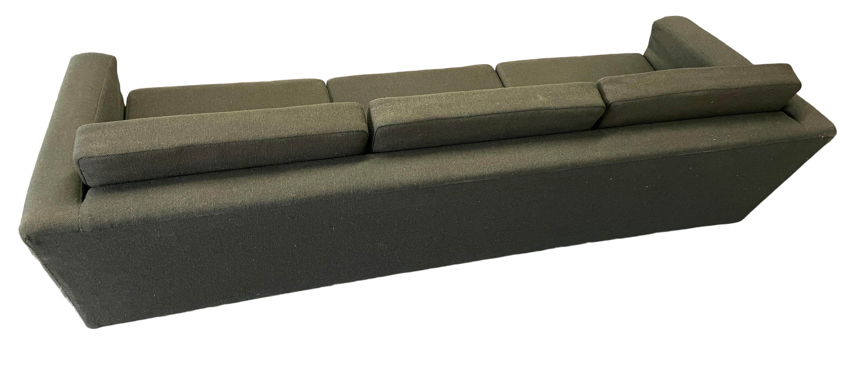 Mid Century Danish Modern 3 Seat 205 Sofa by Børge Mogensen Sofa Green 2