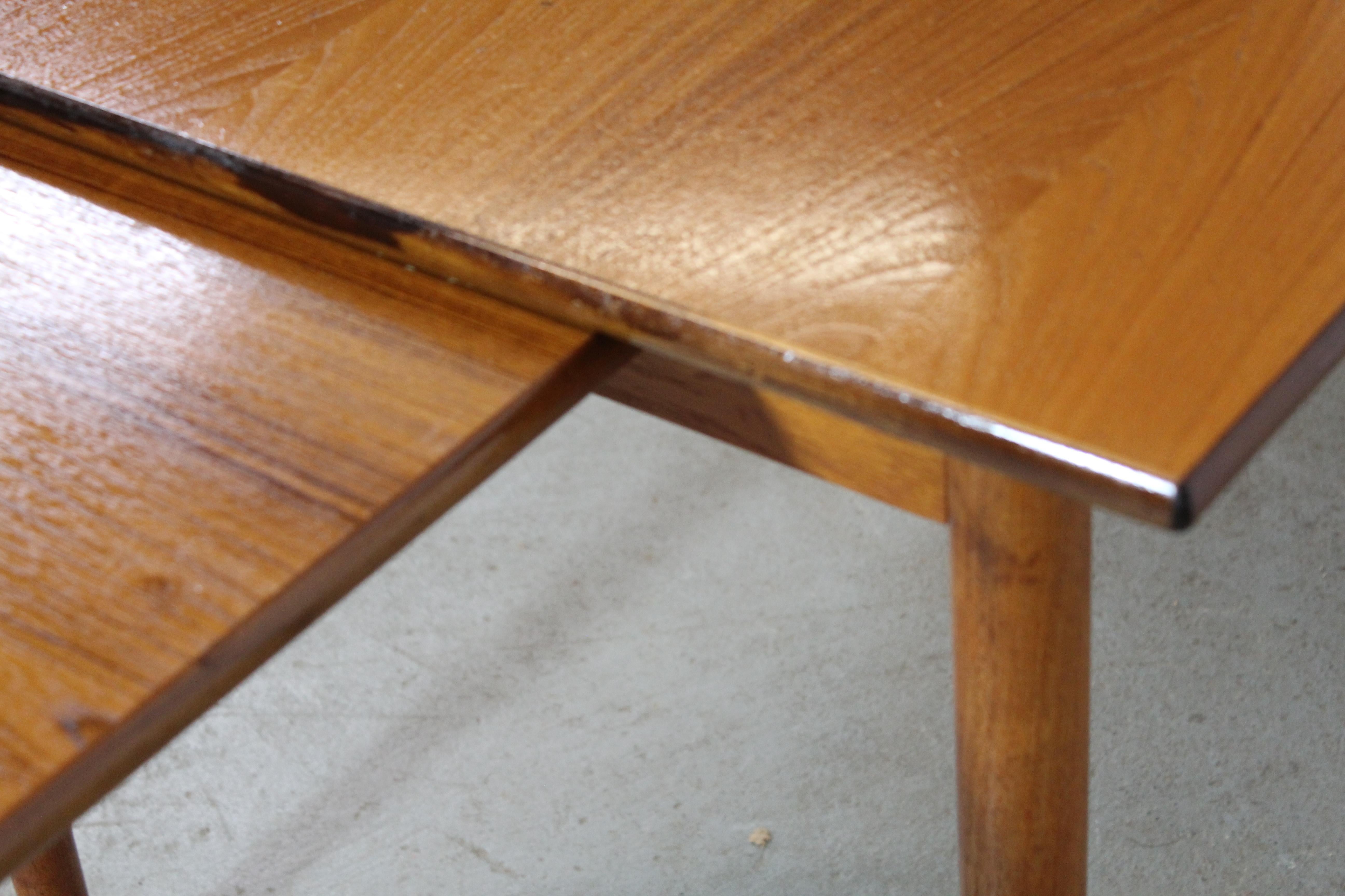 Mid-Century Danish Modern Teak Dining Table For Sale 8