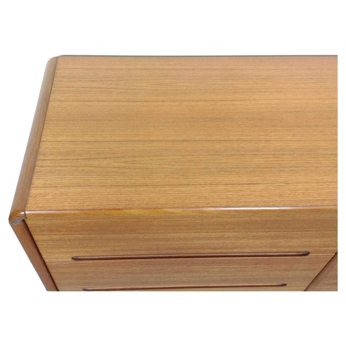 dresser with rounded corners