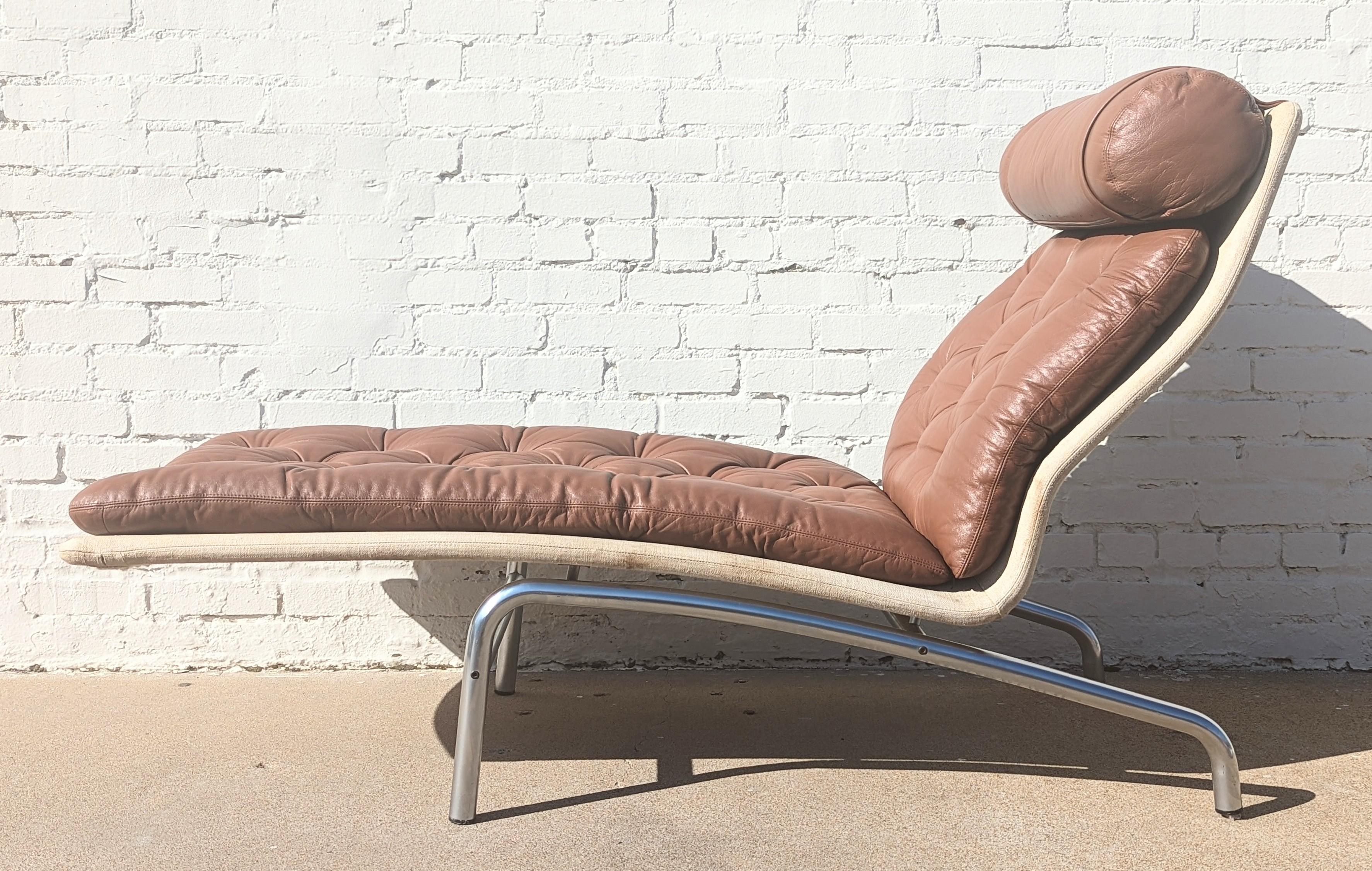 Mid Century Danish Modern Arne Vodder Chaise y For Sale 2