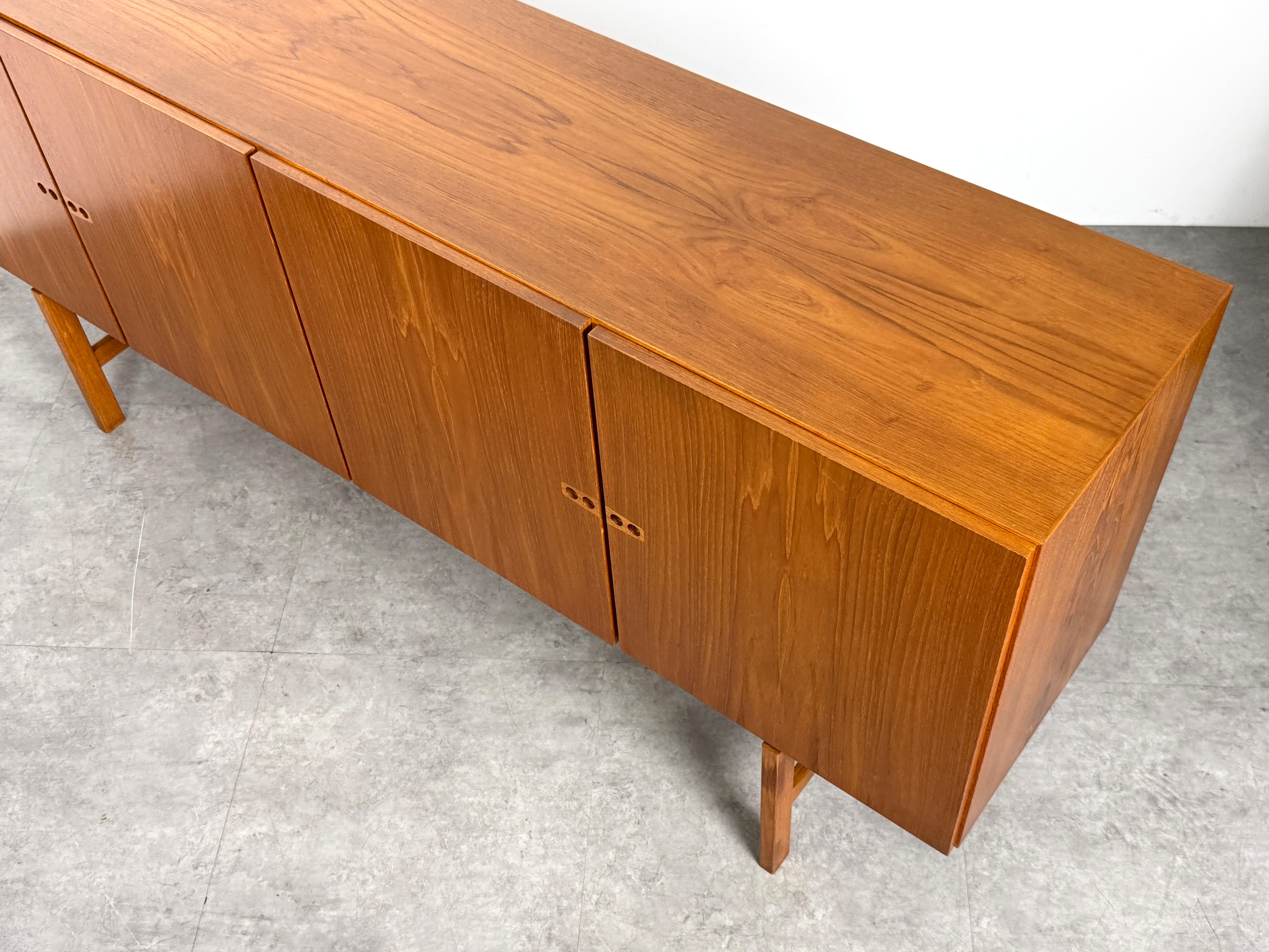 Arne Vodder Teak Credenza Highboard Cabinet Mid Century Danish Modern 1960s For Sale 6