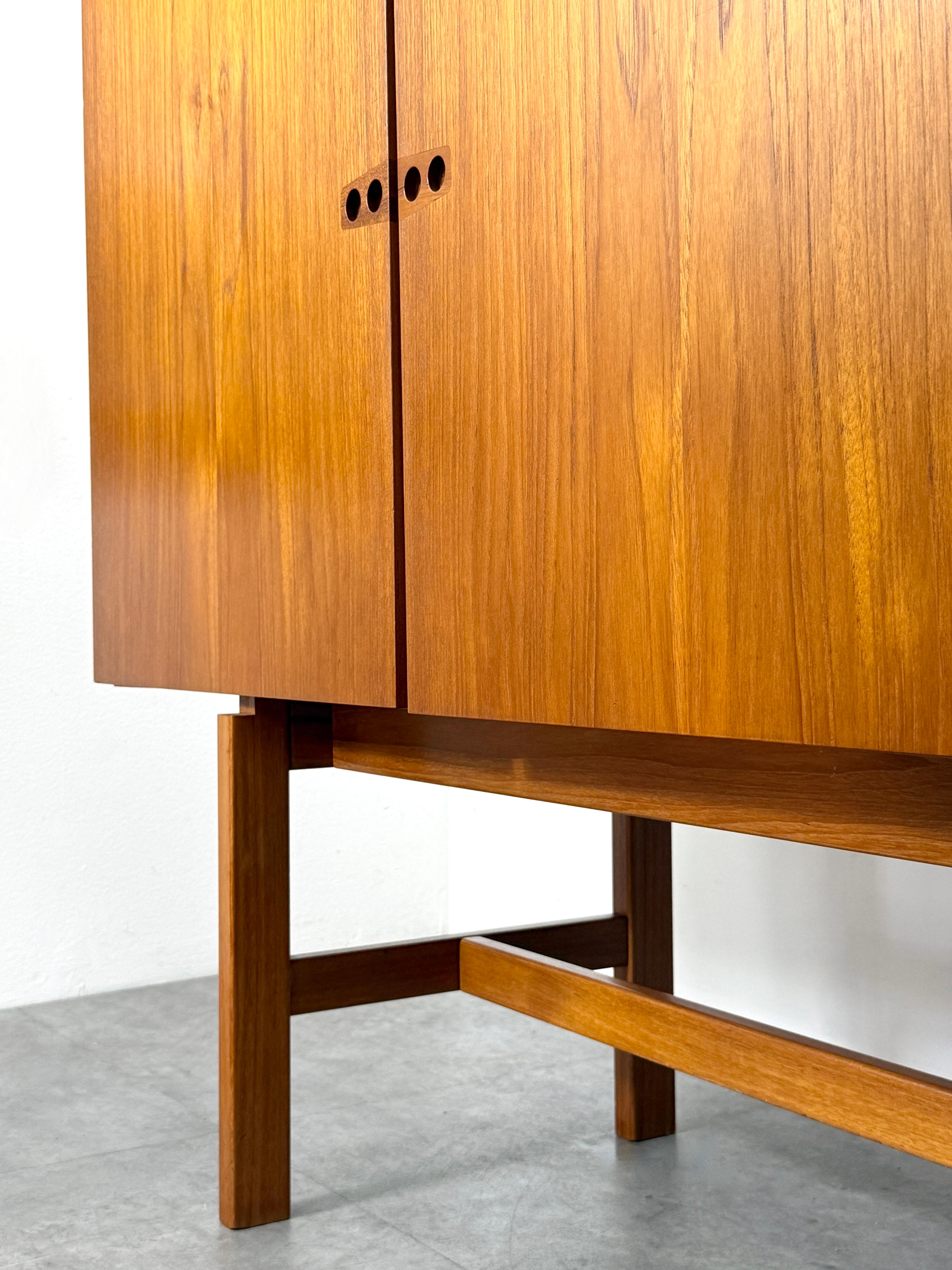 Arne Vodder Teak Credenza Highboard Cabinet Mid Century Danish Modern 1960s For Sale 7