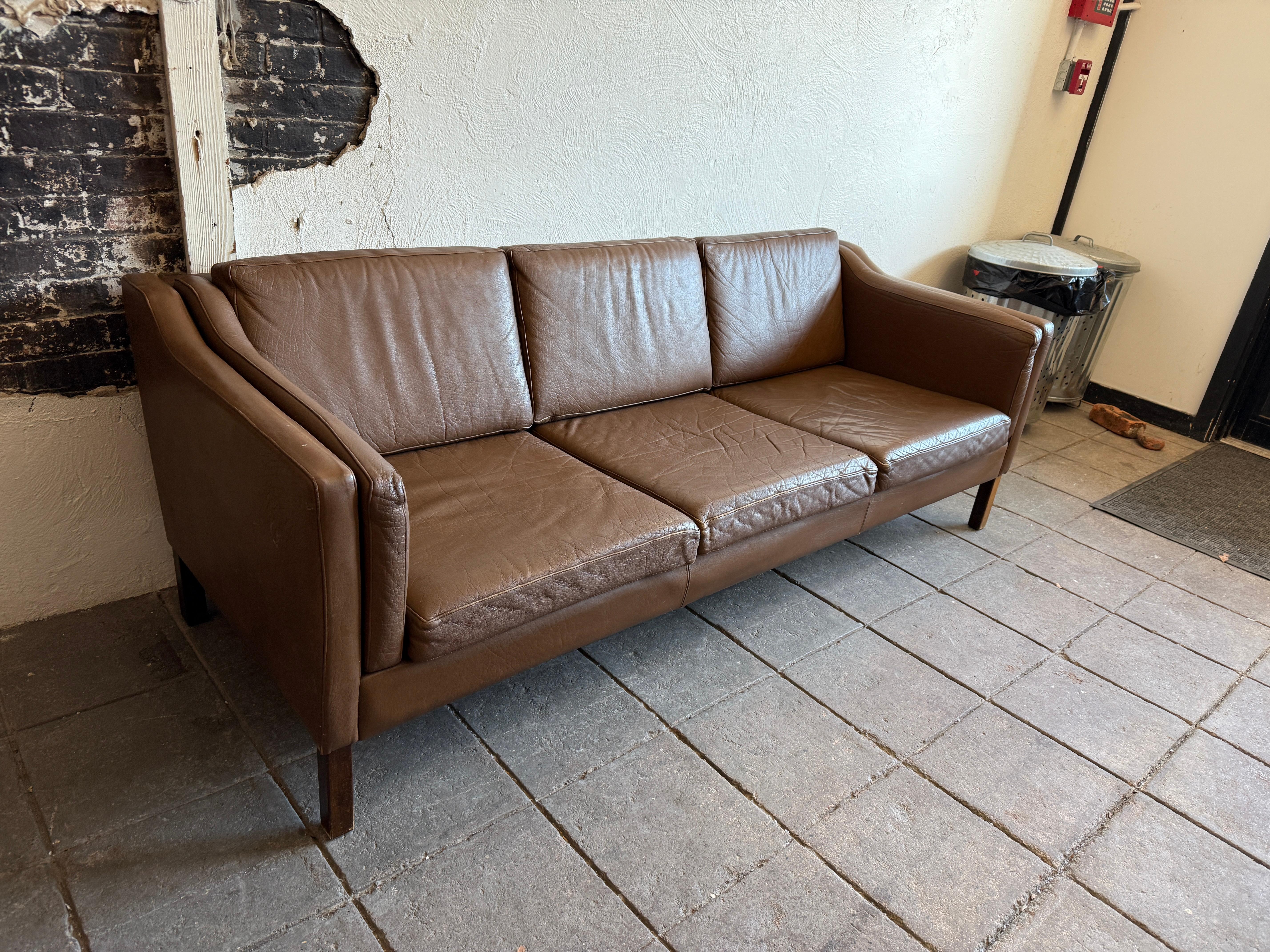 Woodwork Mid Century Danish Modern Beautiful Brown Leather 3 Seat Sofa wood Legs