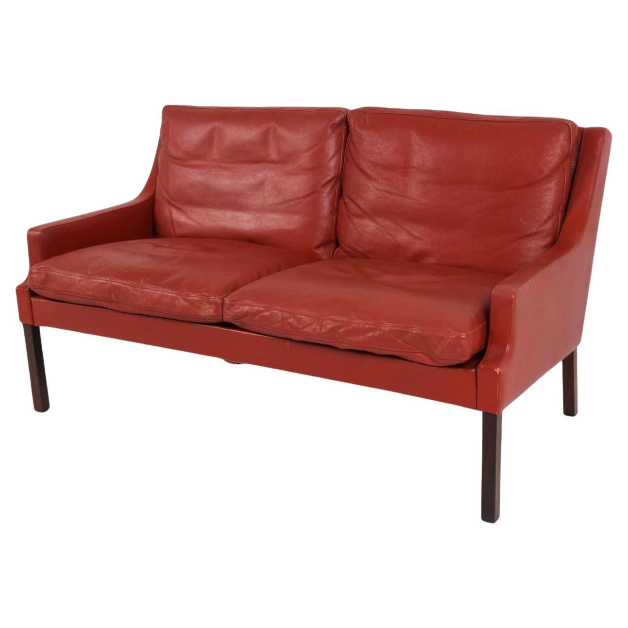Woodwork Mid-Century Danish Modern Beautiful Red Leather 2 Seat Sofa rosewood Legs
