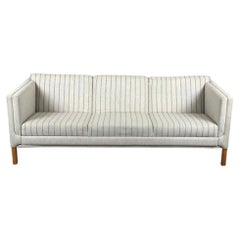 Moderno danés de mediados de siglo Precioso sofá de 3 plazas de lana a rayas de Erik Jørgensen
