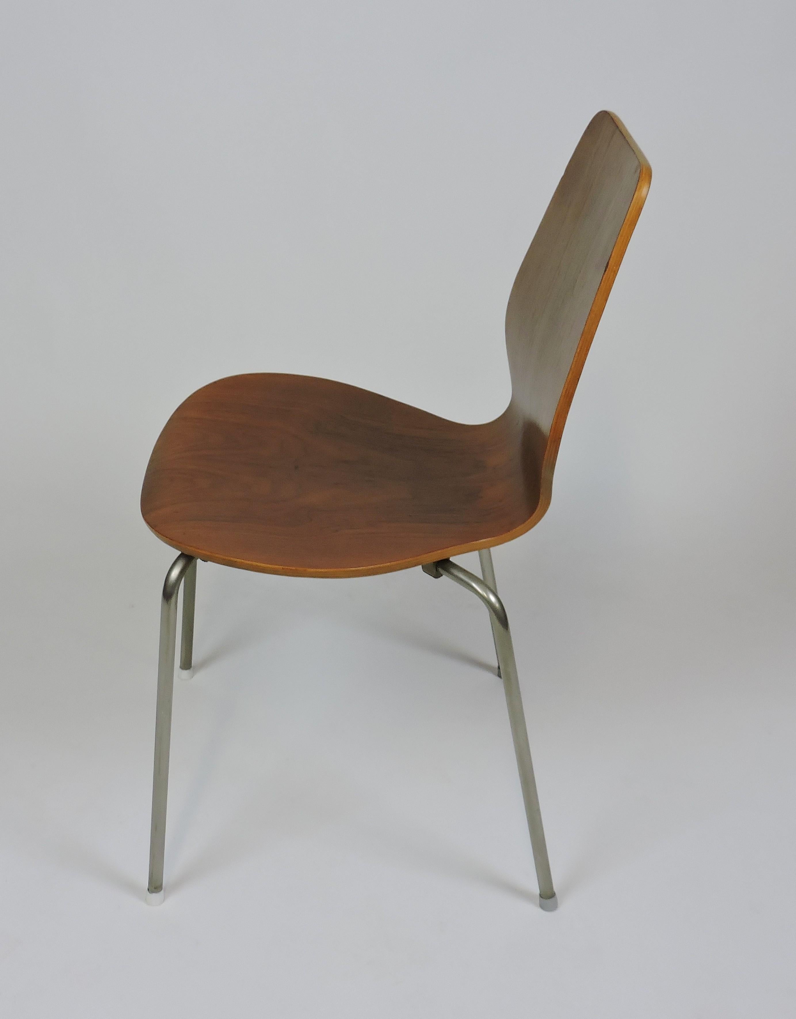 Laminé Chaise de salle à manger, d'appoint ou de bureau en bois courbé danois moderne du milieu du siècle dernier en vente