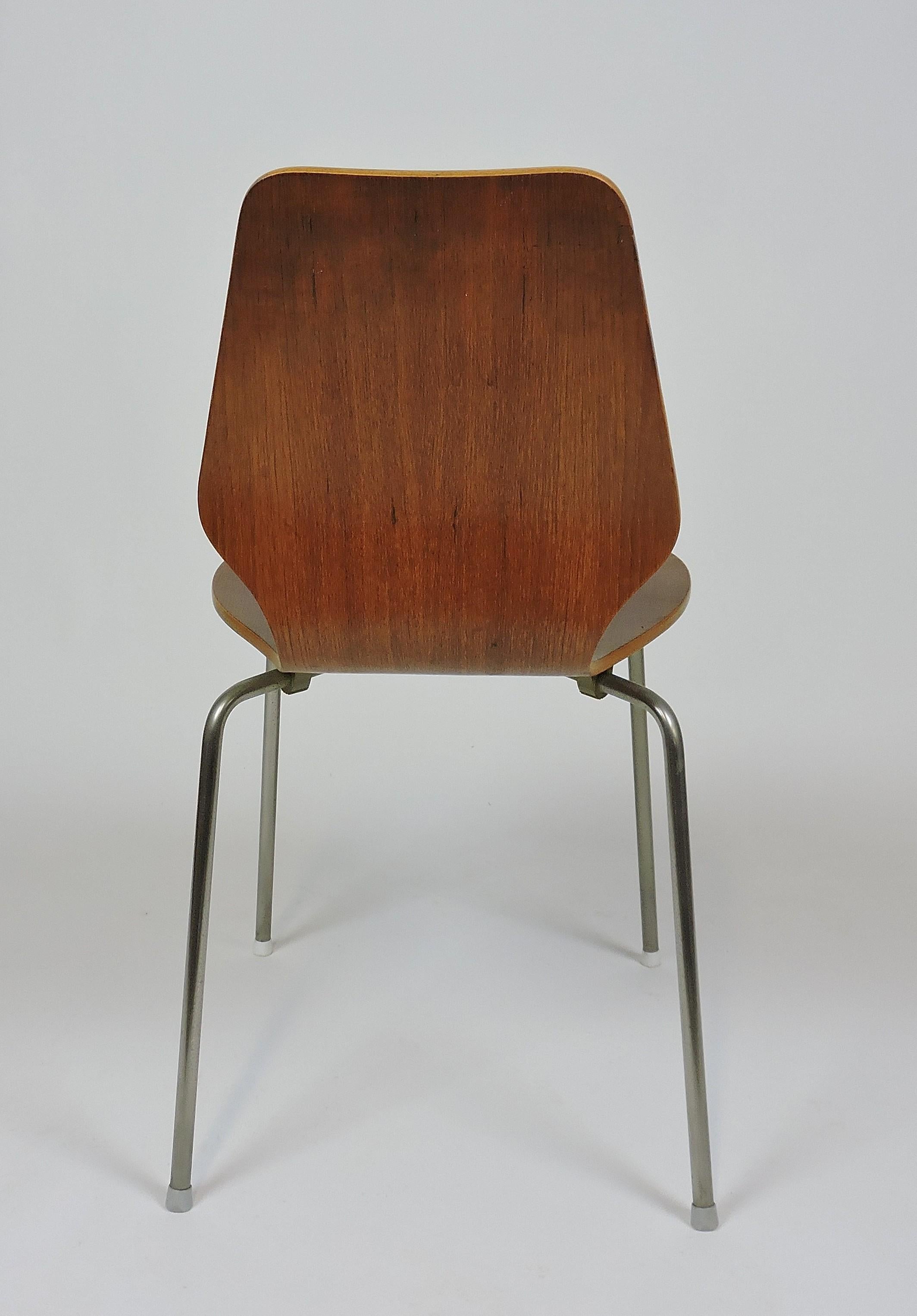 Laminated Midcentury Danish Modern Bentwood Dining, Side or Desk Chair For Sale