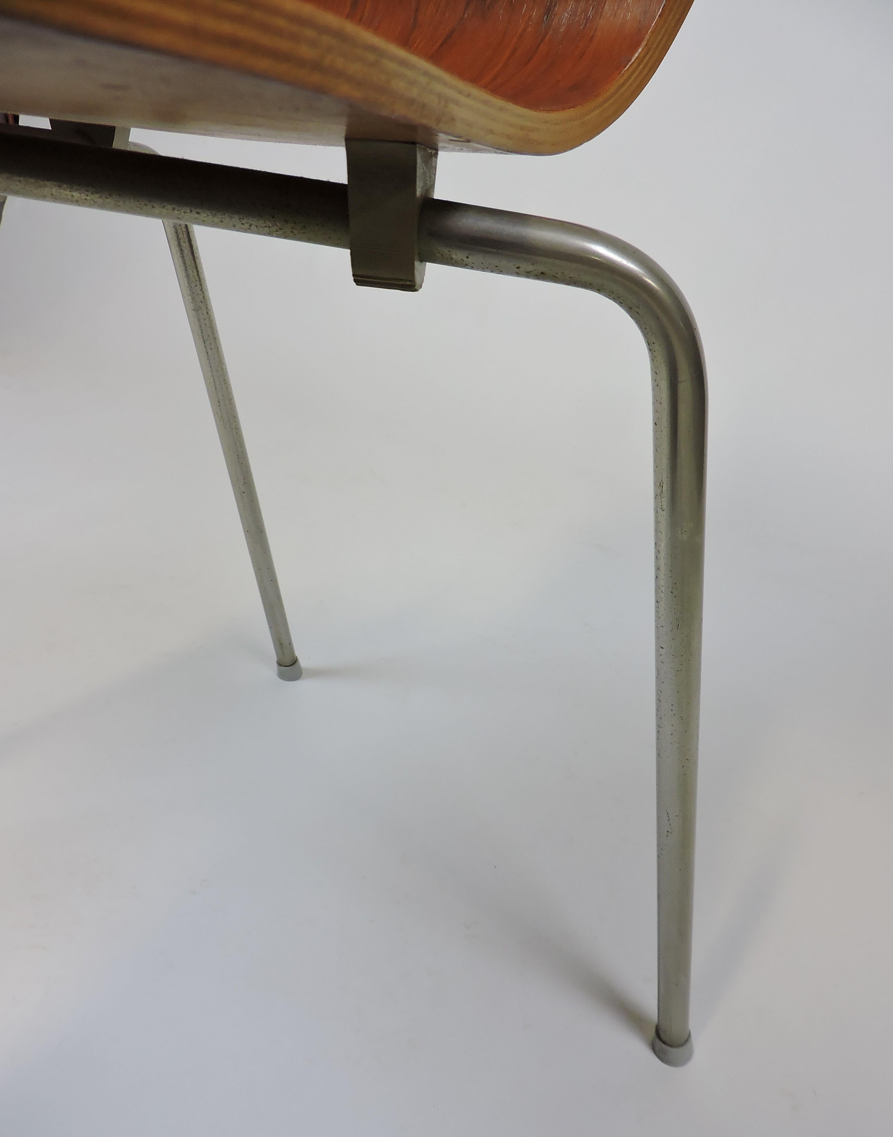 Bois Chaise de salle à manger, d'appoint ou de bureau en bois courbé danois moderne du milieu du siècle dernier en vente