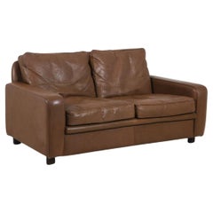 Divano a 2 posti in pelle marrone di Georg Thams, metà del secolo scorso.