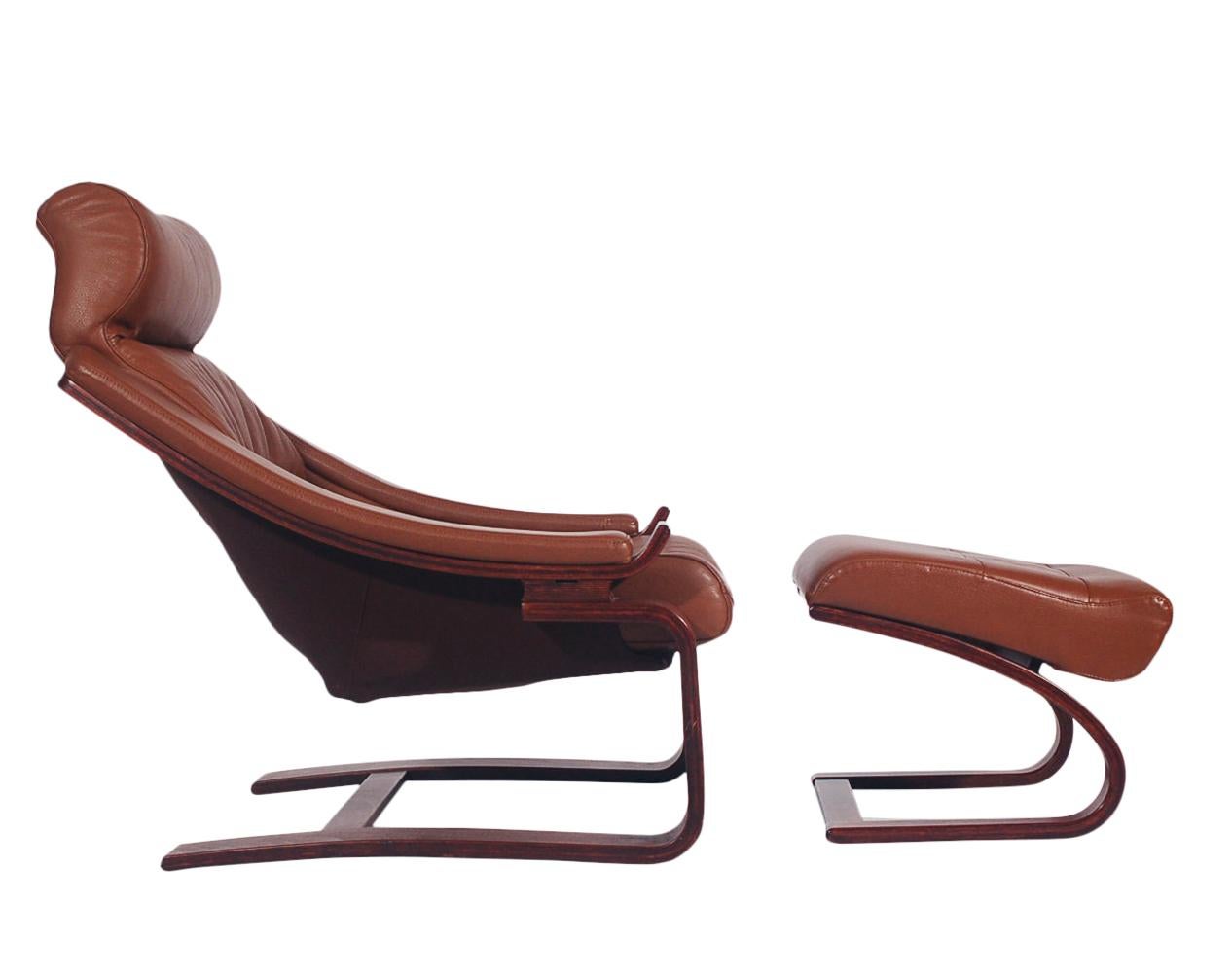 mid century leather lounge chair