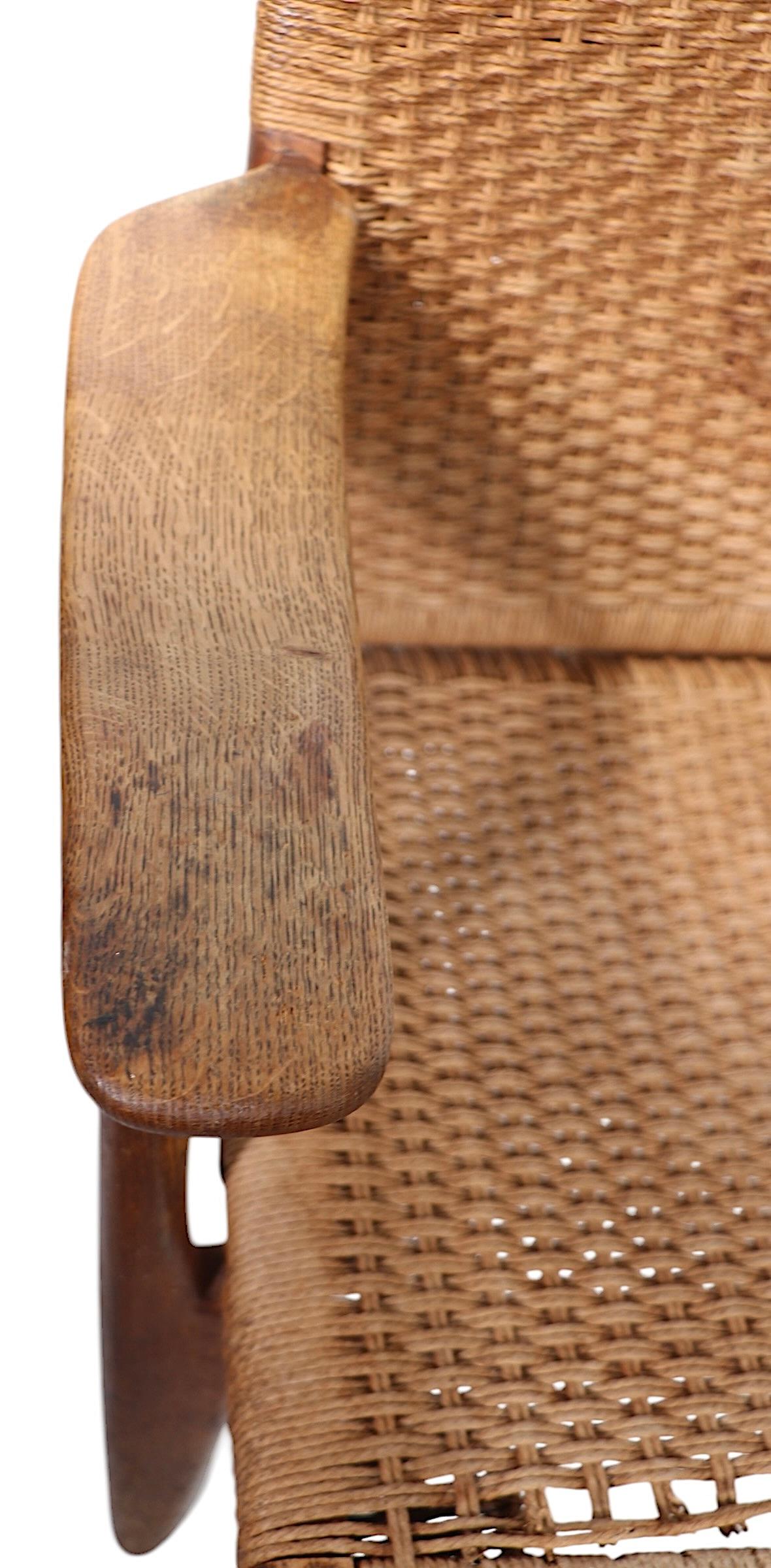 Silla de salón CH-25, moderna danesa de mediados de siglo, diseñada por Hans J. Wegner 3