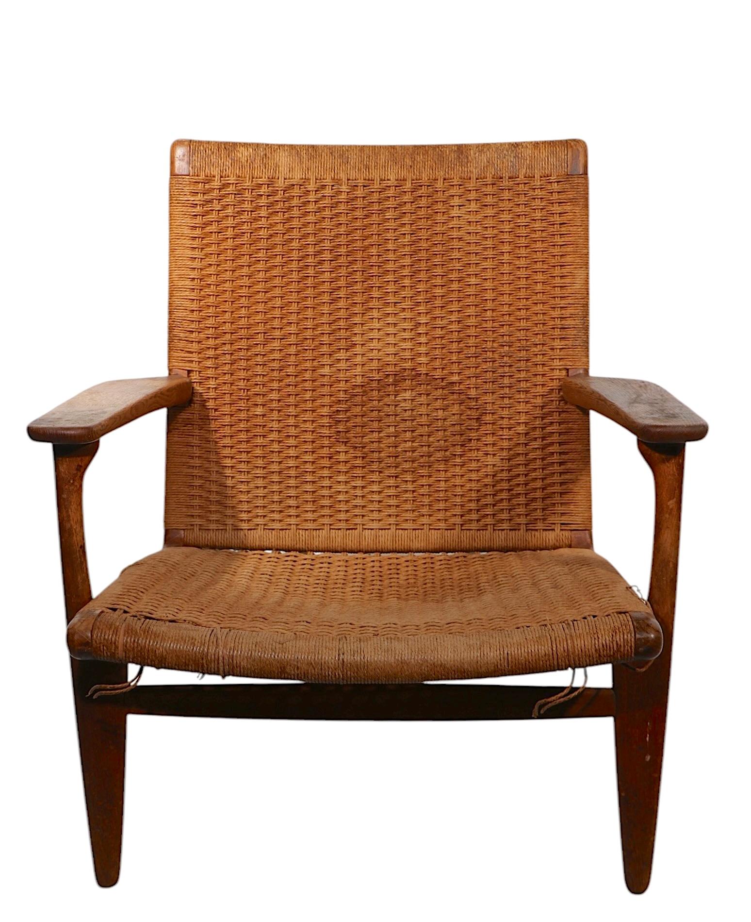 Silla de salón CH-25, moderna danesa de mediados de siglo, diseñada por Hans J. Wegner 8