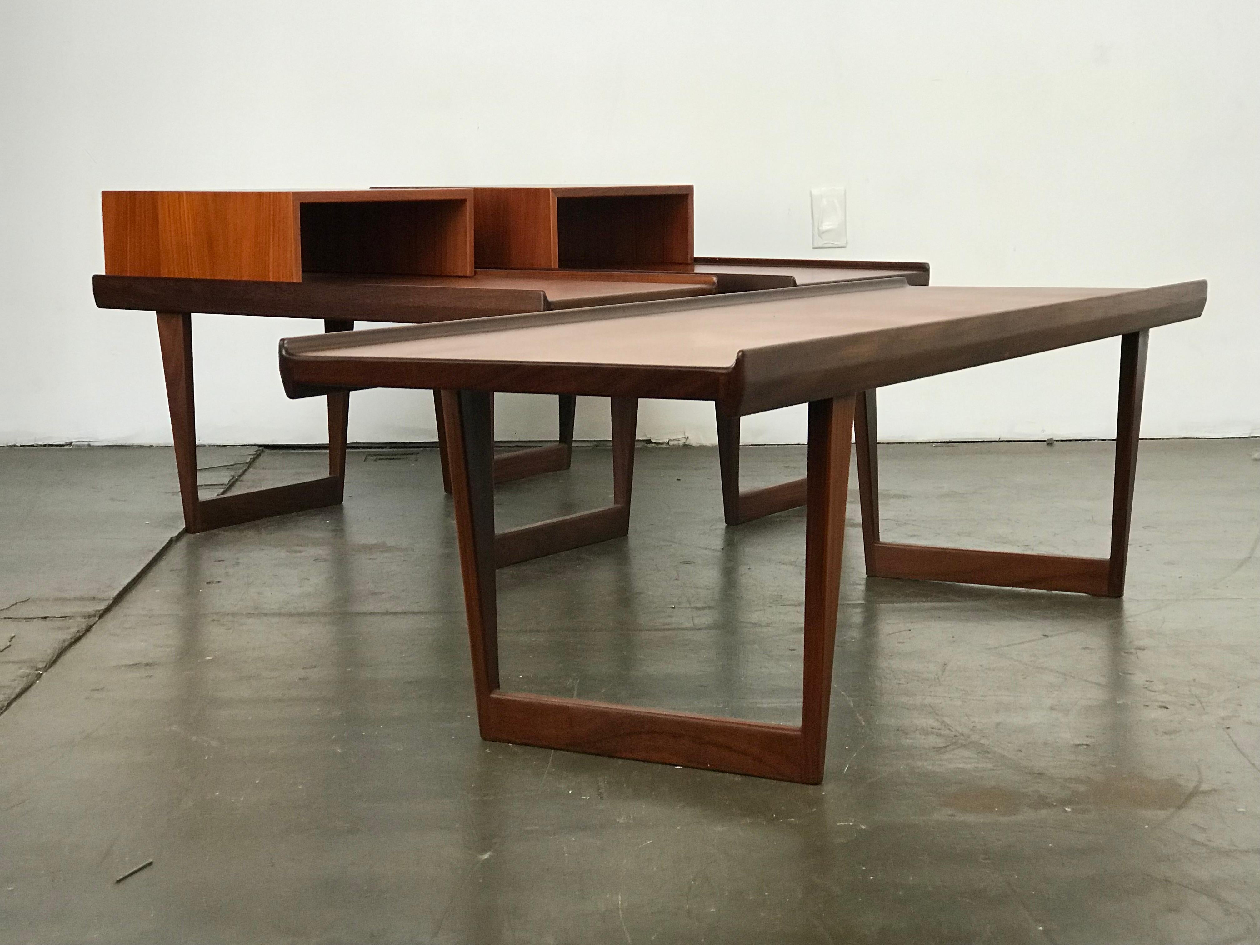 Mid Century Danish Modern Coffee Table by Peter Lovig Nielsen Teak Palisander 2
