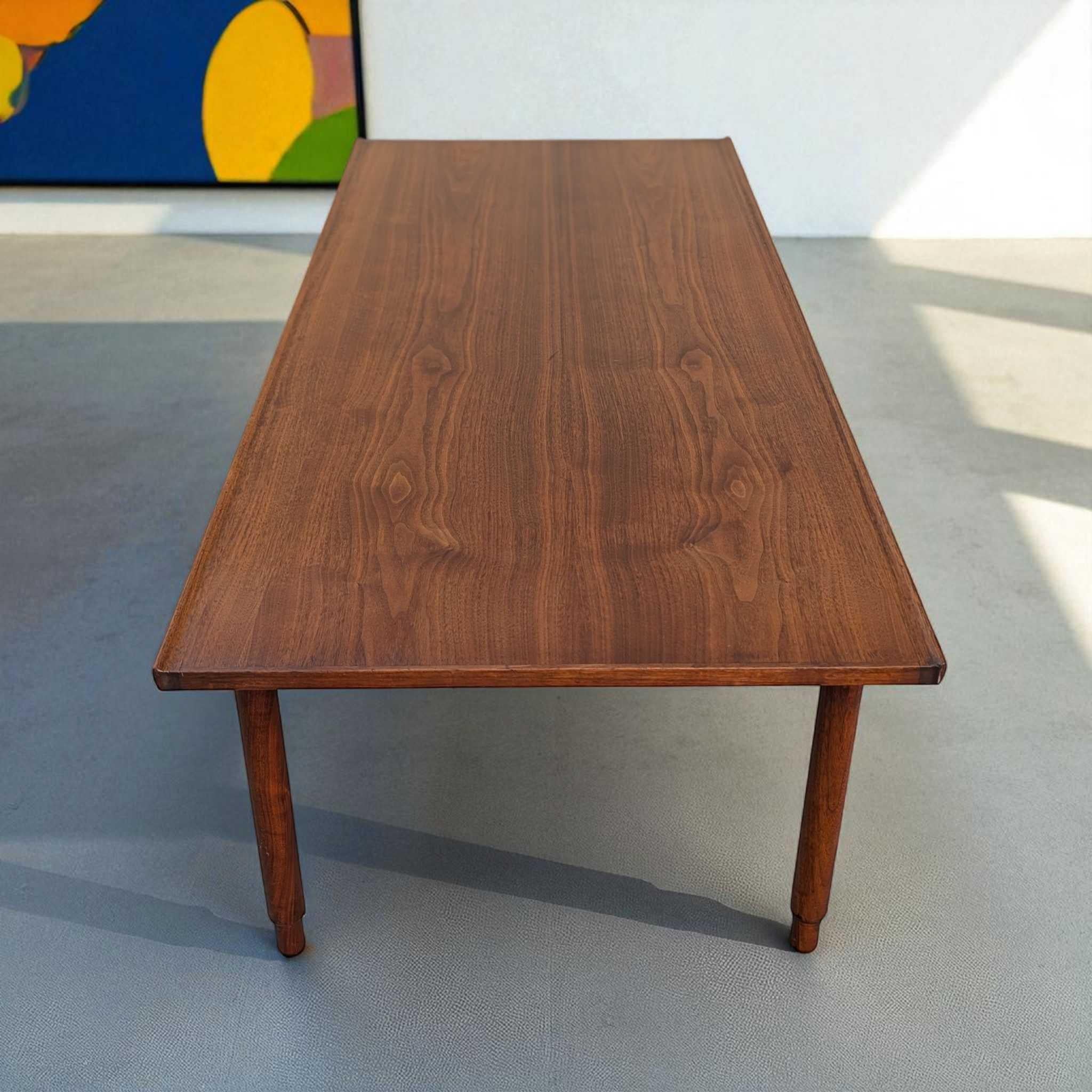 Mid-Century Danish Modern Coffee Table, Sculptural Legs, Teak, c. 1960s For Sale 6