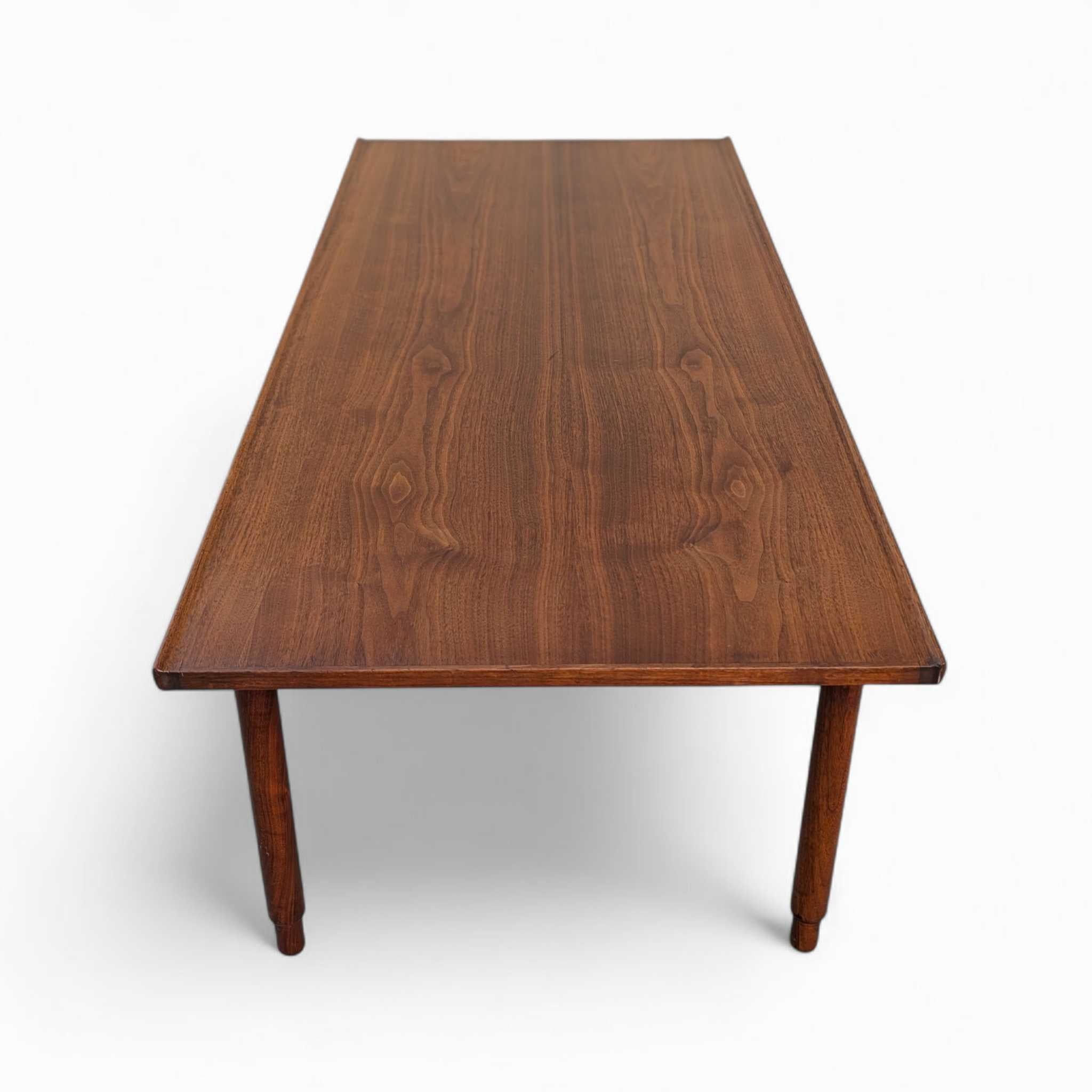 Mid-Century Danish Modern Coffee Table, Sculptural Legs, Teak, c. 1960s For Sale 2