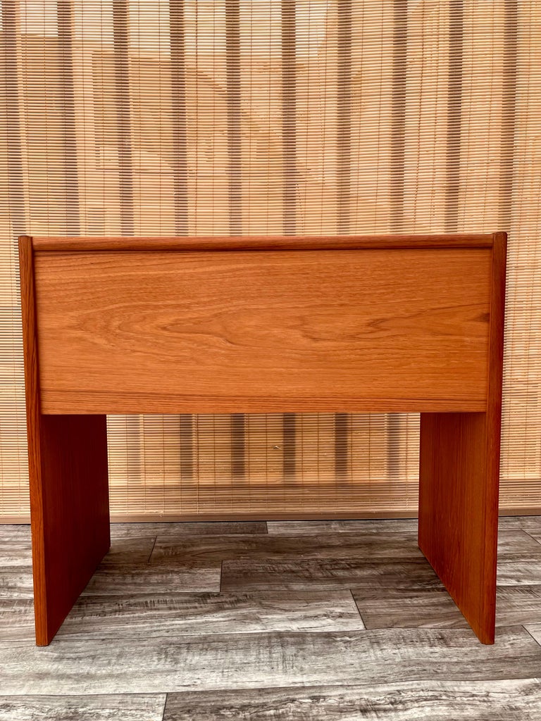 Mid-Century Danish Modern Compact Secretary Desk For Sale 4