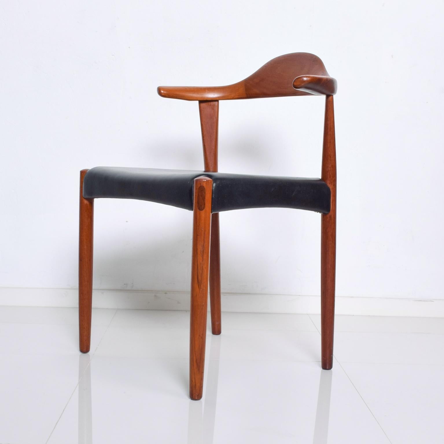 Mid-20th Century 1960s Danish Modern Cow Horn Chairs Teakwood Style of Hans Wegner a Pair