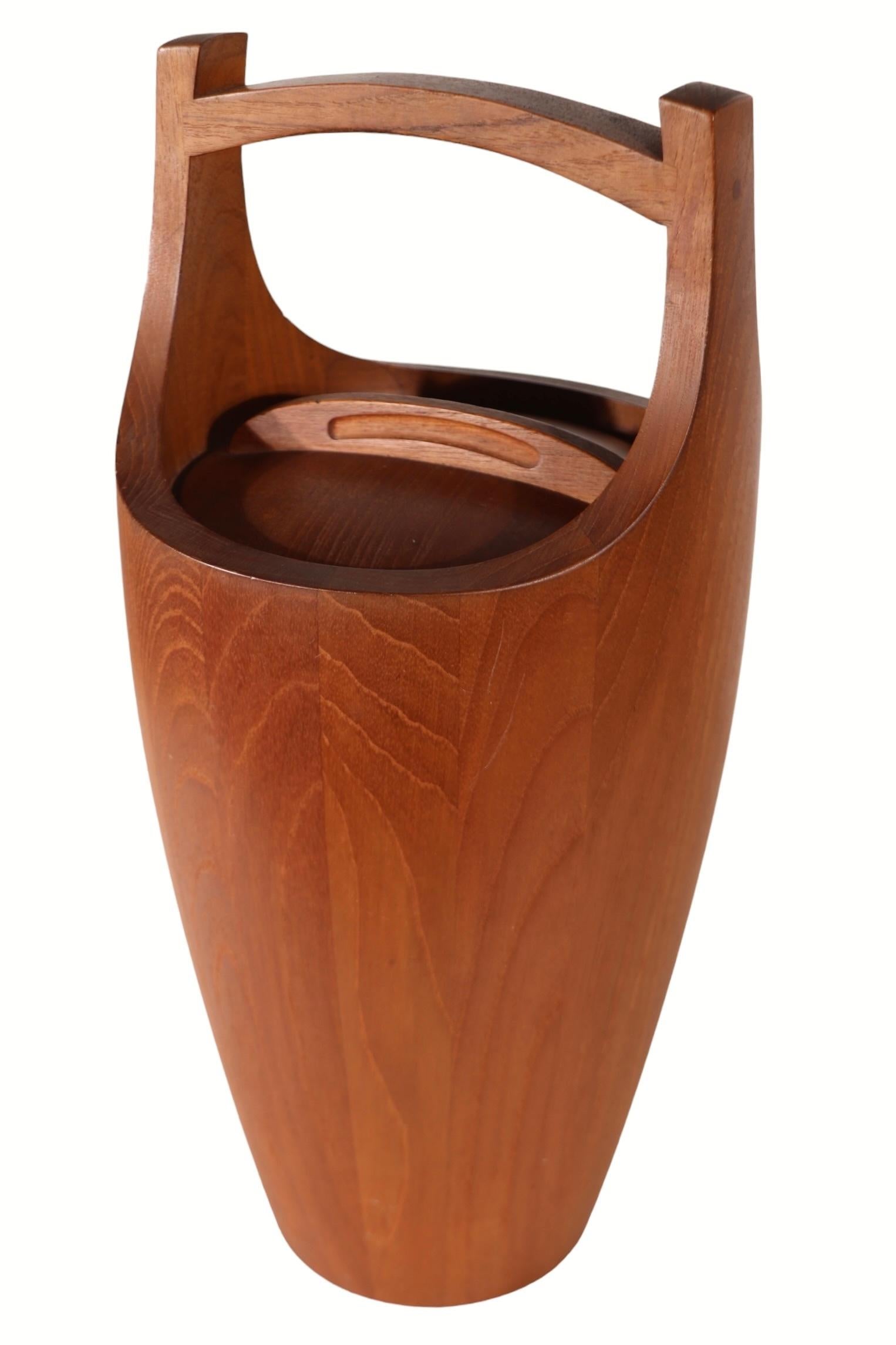20th Century Mid Century Danish Modern Dansk Quistgaard  Congo Ice Bucket For Sale