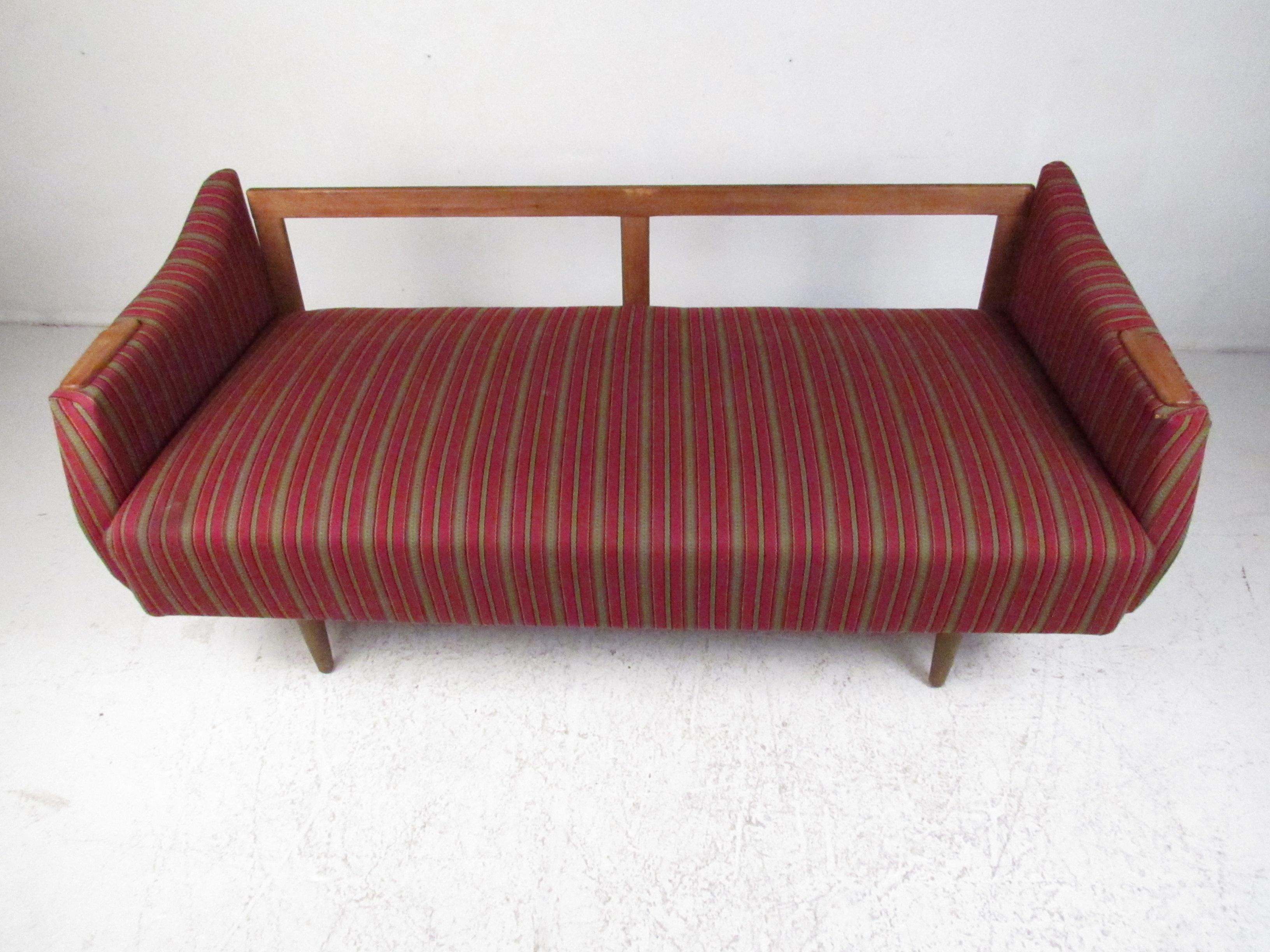 Midcentury Danish Modern Daybed 7