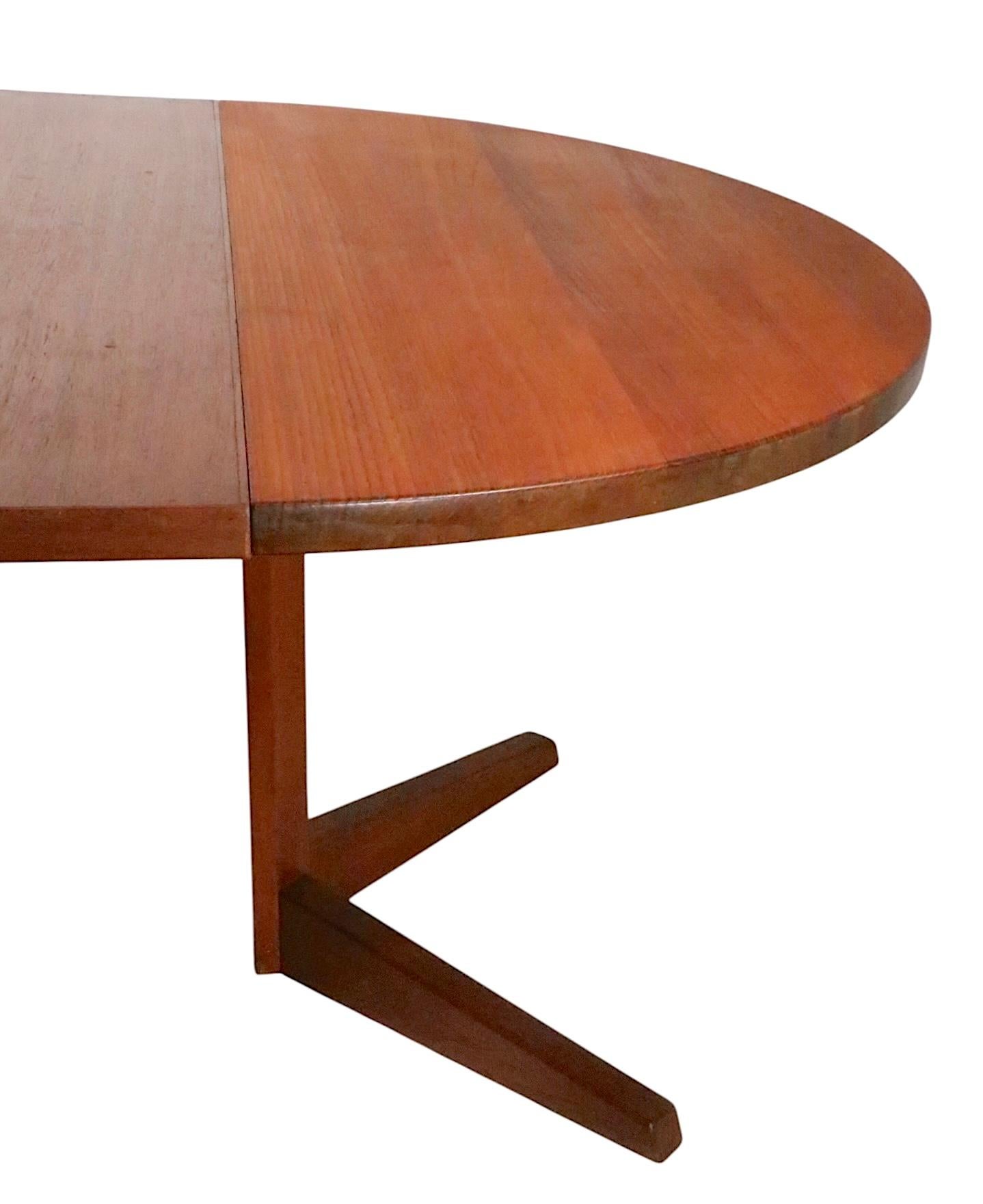 Tavolo da pranzo danese moderno di metà secolo di CJ Rosengaarden Made in Denmark anni '50 in vendita 5